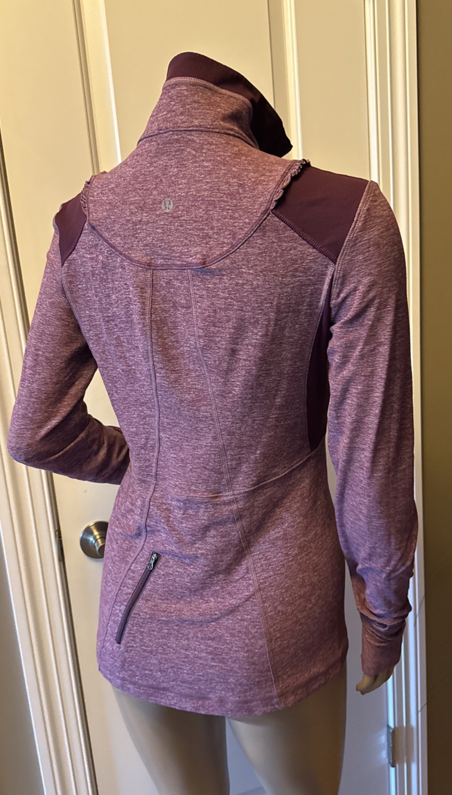 LULULEMON Run Your Heart Out Pullover Half Zip Women’s Size 6 Multicolor