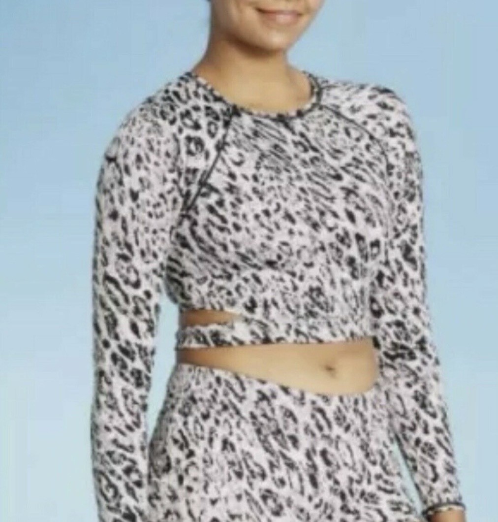 All In Motion Long Sleeve Crew neck Cropped Rash Guard Top Small Animal Print.