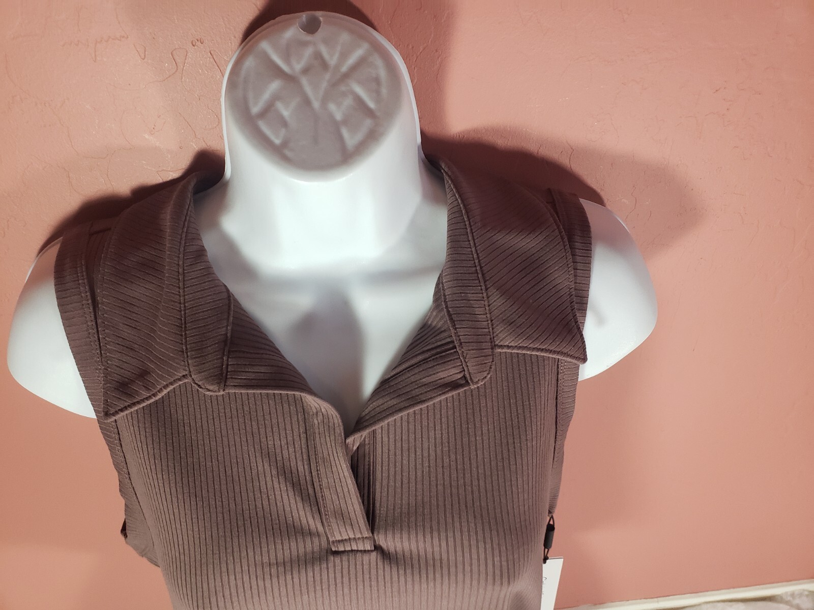 Calvin Klein Performance Collared Neckline Cropped Sleeveless Women’s Top XL NWT