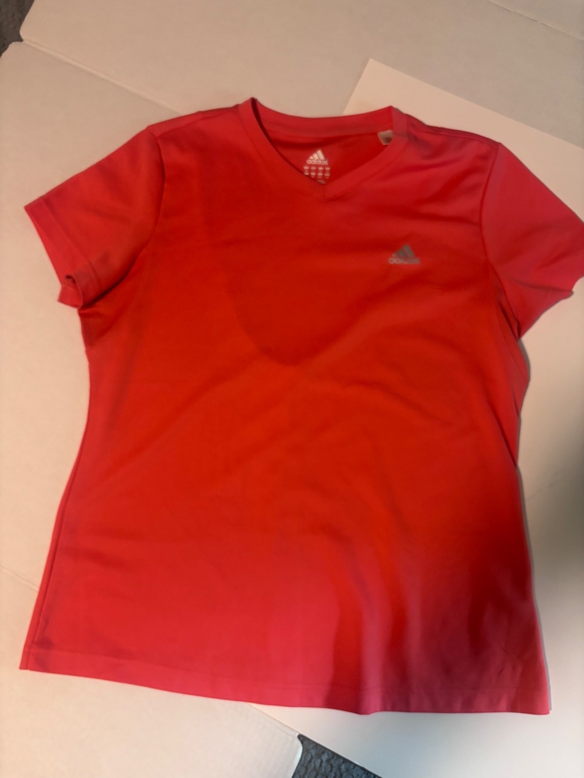 Adidas Women’s Climalite V-Neck Athletic Running Shirt Coral Pink Size Large