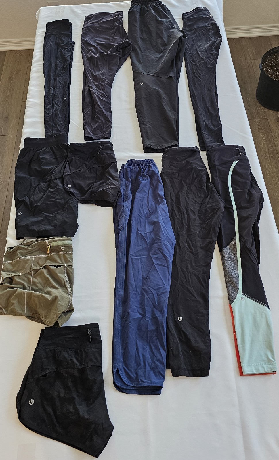 Lululemon Mixed Lot – Damaged / Paint Stains / Tears – Repair or Upcycle