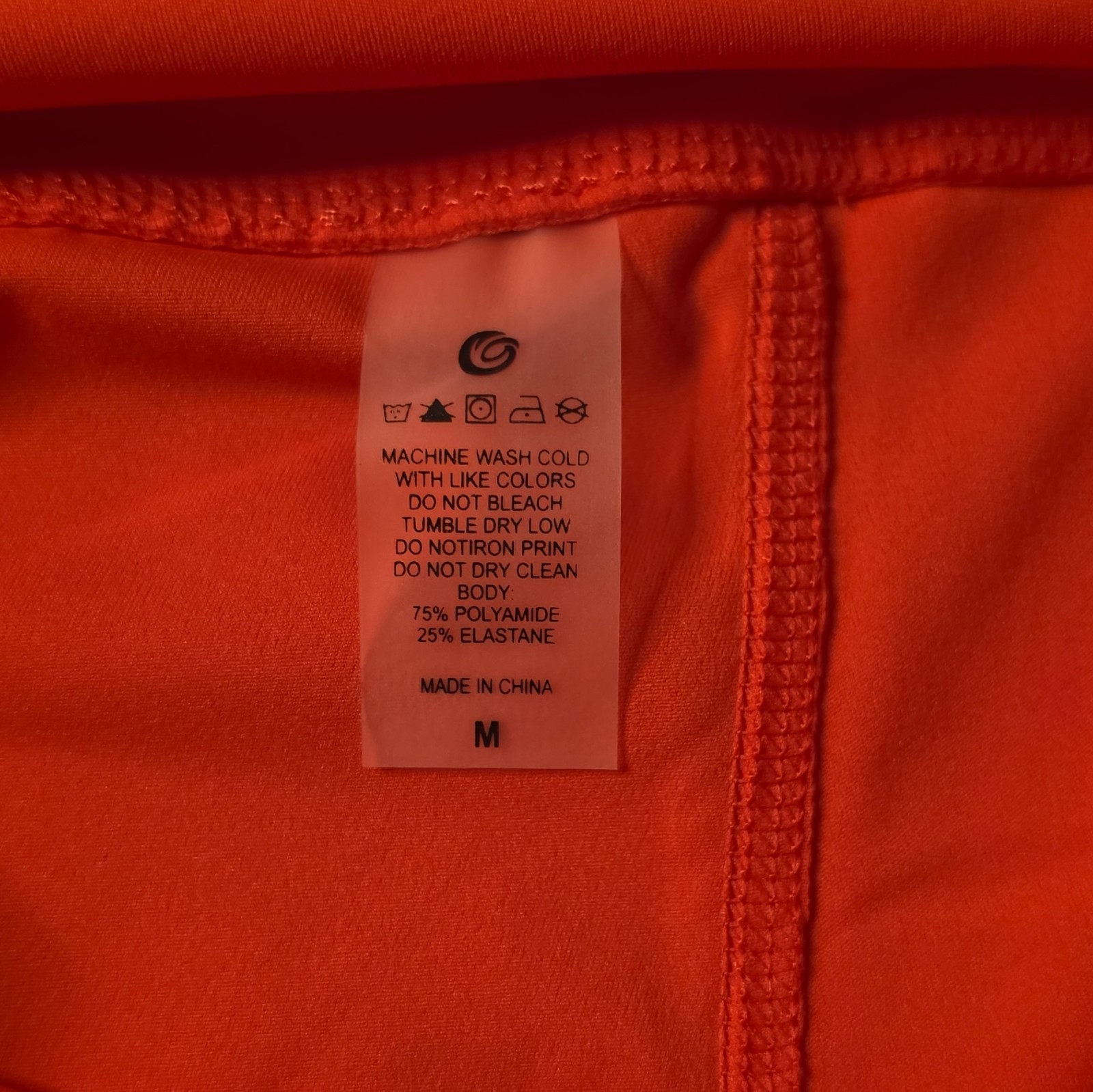 Uncia Active 2 Piece Athletic Compression Set Womens Medium Bright Coral