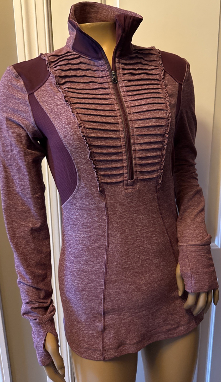 LULULEMON Run Your Heart Out Pullover Half Zip Women’s Size 6 Multicolor