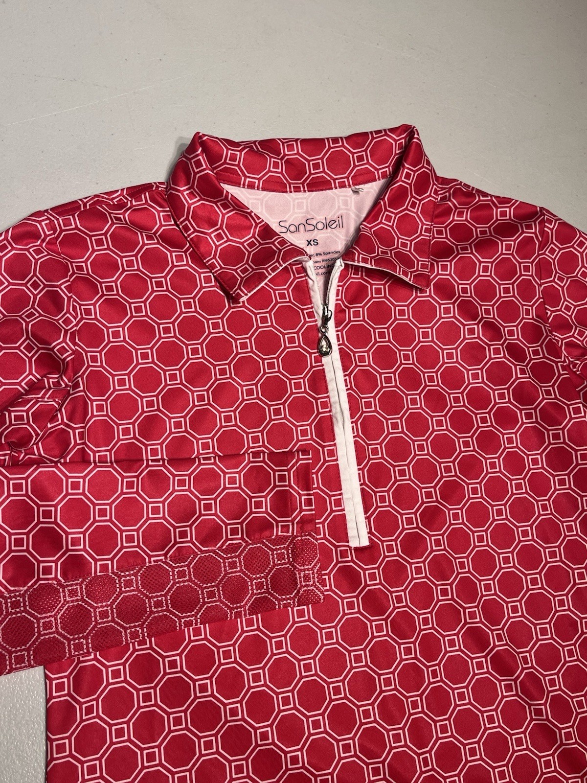 San Soleil Shirt Women’s XS Red White Geometric Print 1/4 Zip Pullover UPF 50