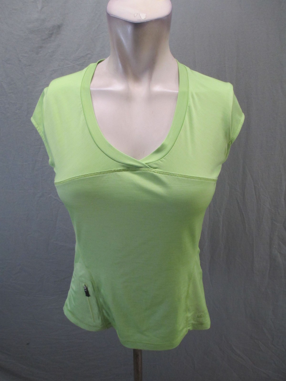 Rei Size XS Womens Green Stretch Outdoor Activewear Camping Hiking TShirt 762