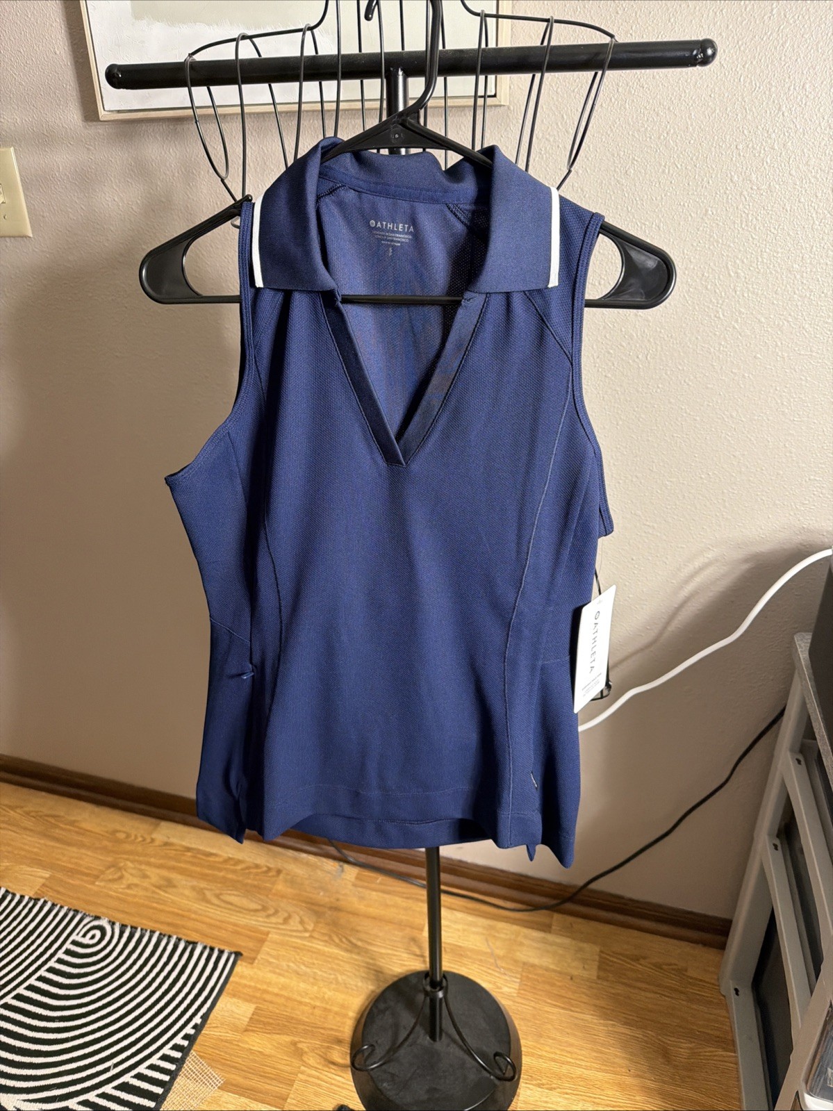 ATHLETA Everyday Sleeveless Polo Tank Top Navy Blue Sleeveless Size S NWT