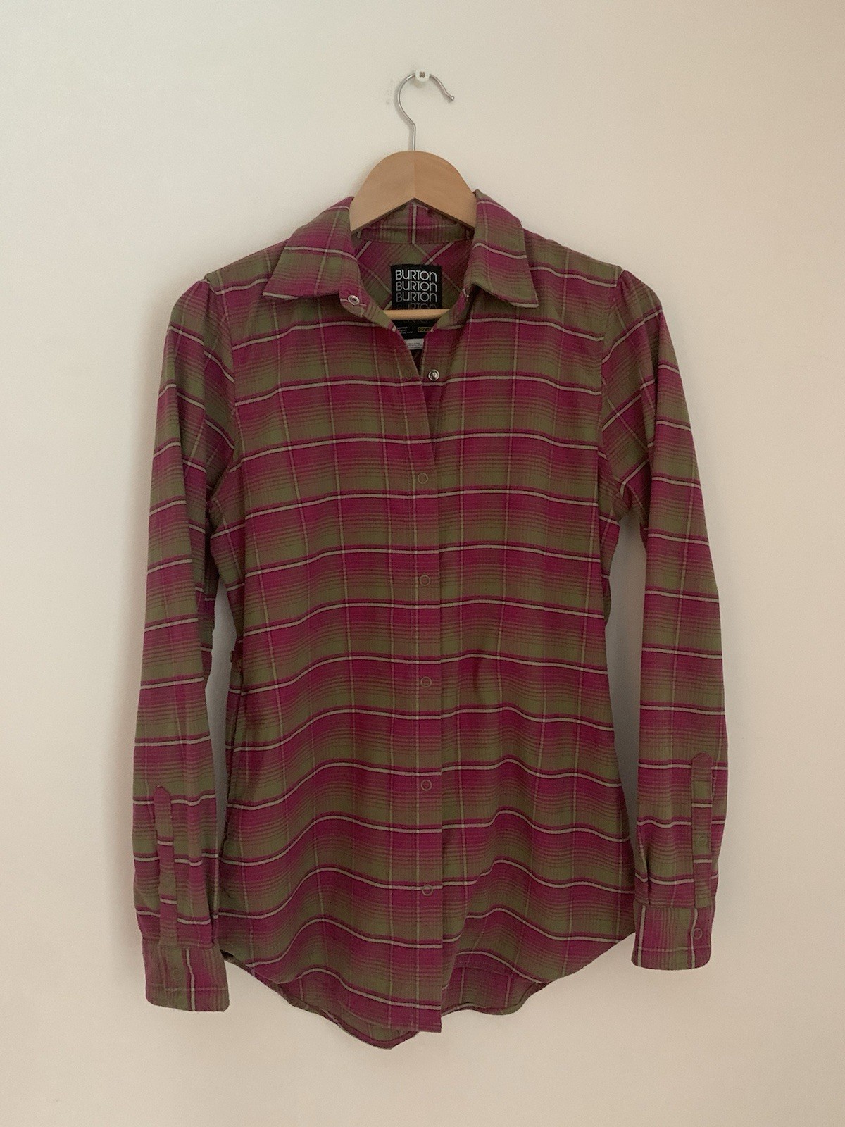 Burton Dryride Blitz Flannel Pink And Green Plaid Women S Apres Ski Performance