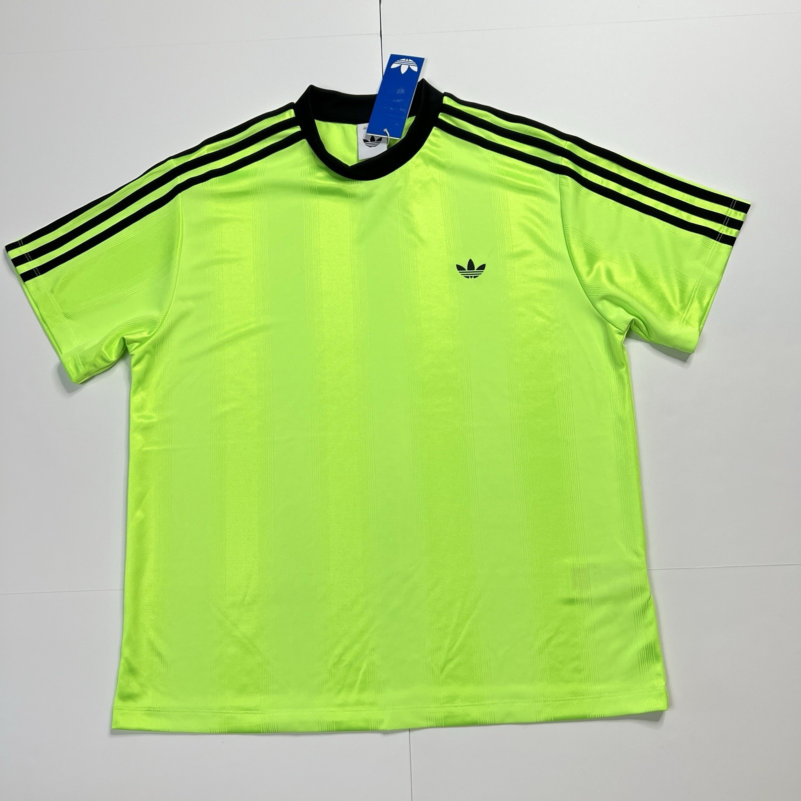 Adidas Jacquard Jersey Tshirt Signal Green JV9643 Womens Size Large NWT