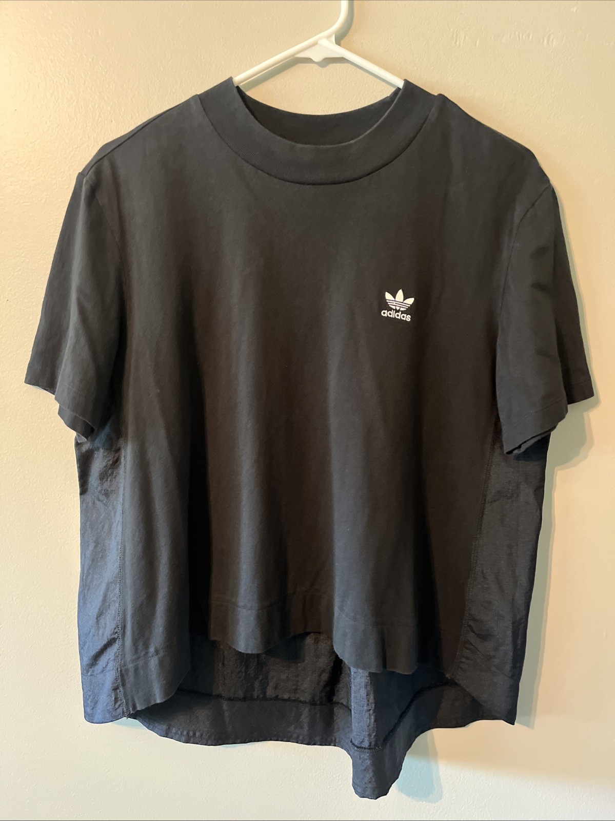 Women’s Adidas Black Short Sleeve Shirt Logo Medium Mixed Media