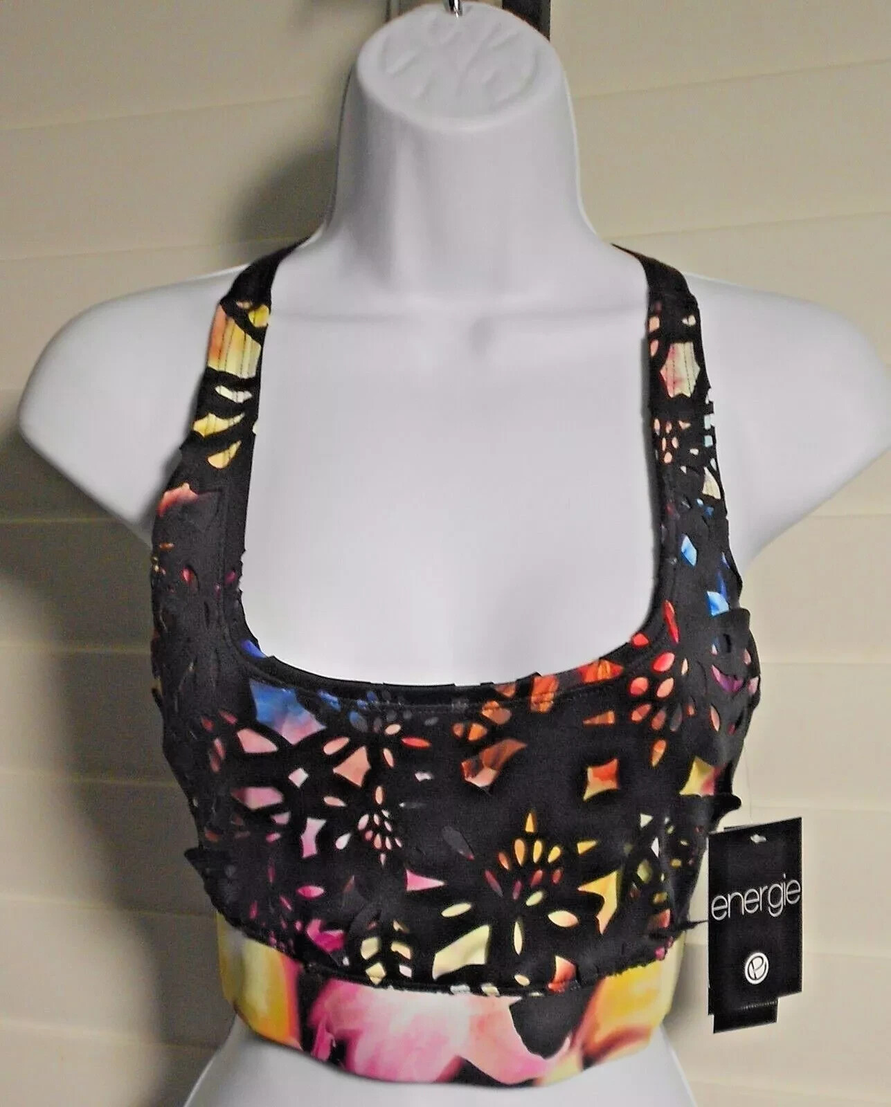 Energie Junior’s Giselle Caviar/Flower Glow Exercise Workout Top Size L NWT