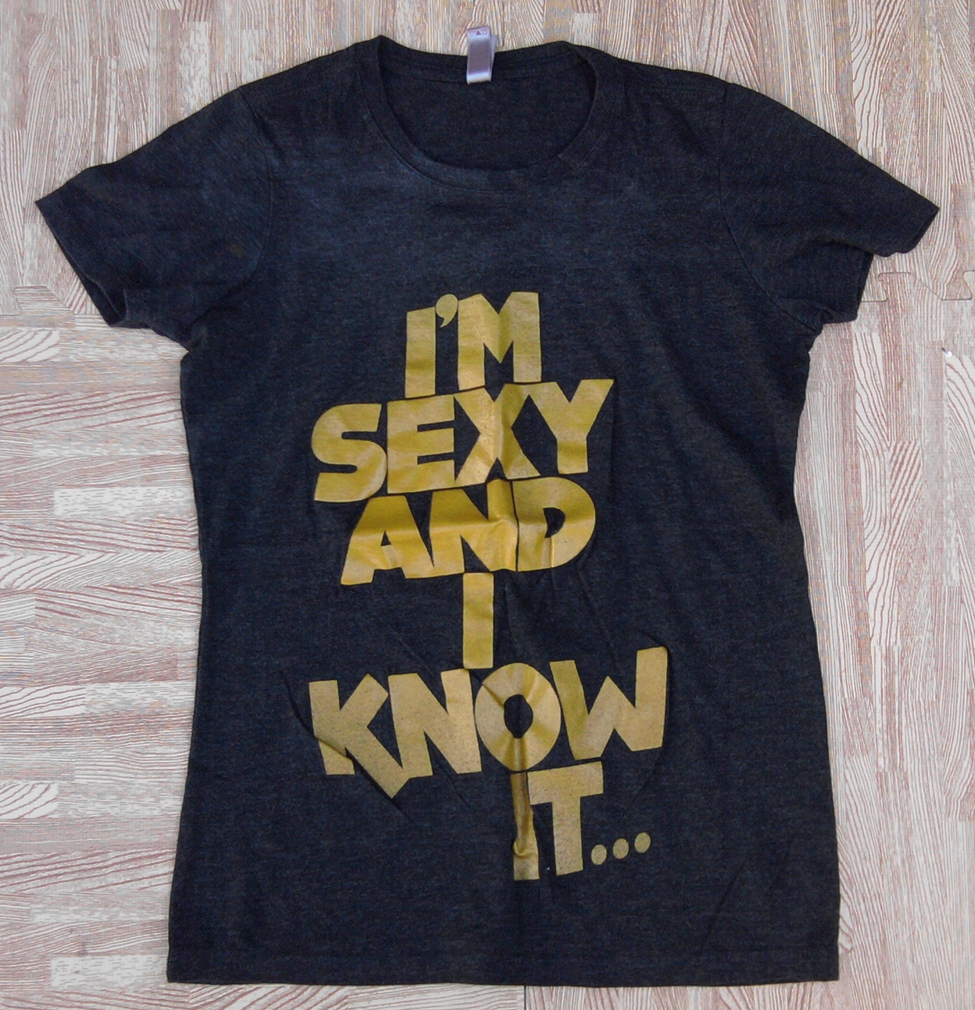 Quad City CrossFit Sexy & I Know It Shirt ~ Women’s Large L ~ Seth Rollins Gym