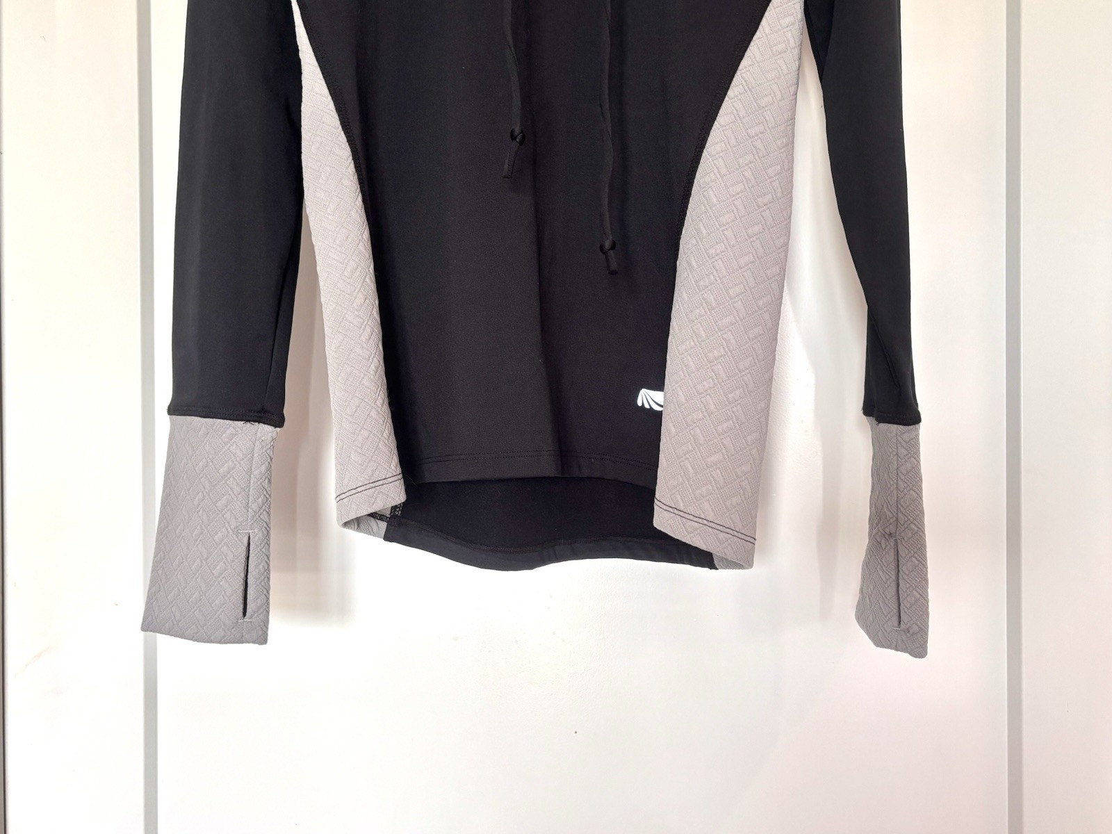 Marika Tek Dry Wik Performance Black & Gray Cowl Neck Long Sleeve Top Size S