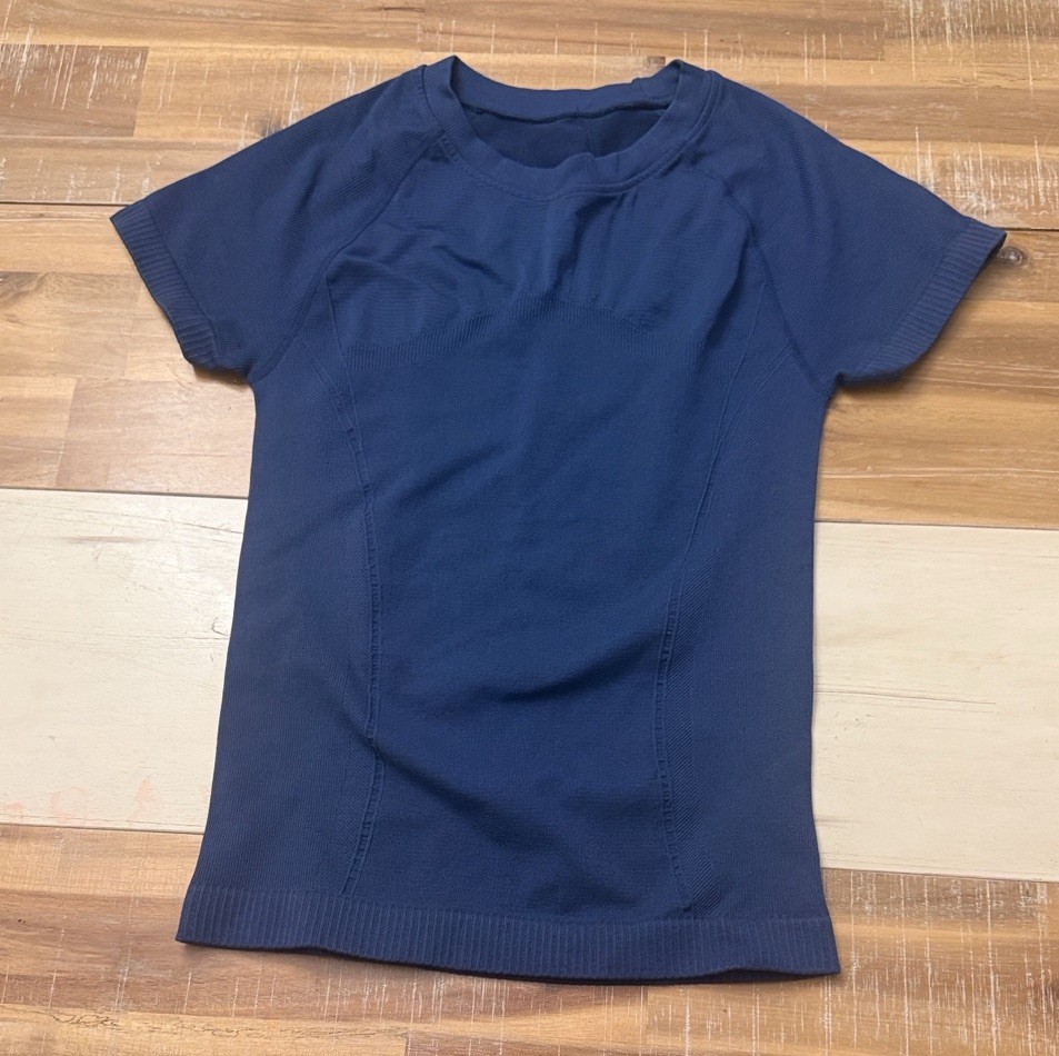Active Navy Blue M Short Sleeve T-Shirt Crew Neck Stretch Regular Fit Women