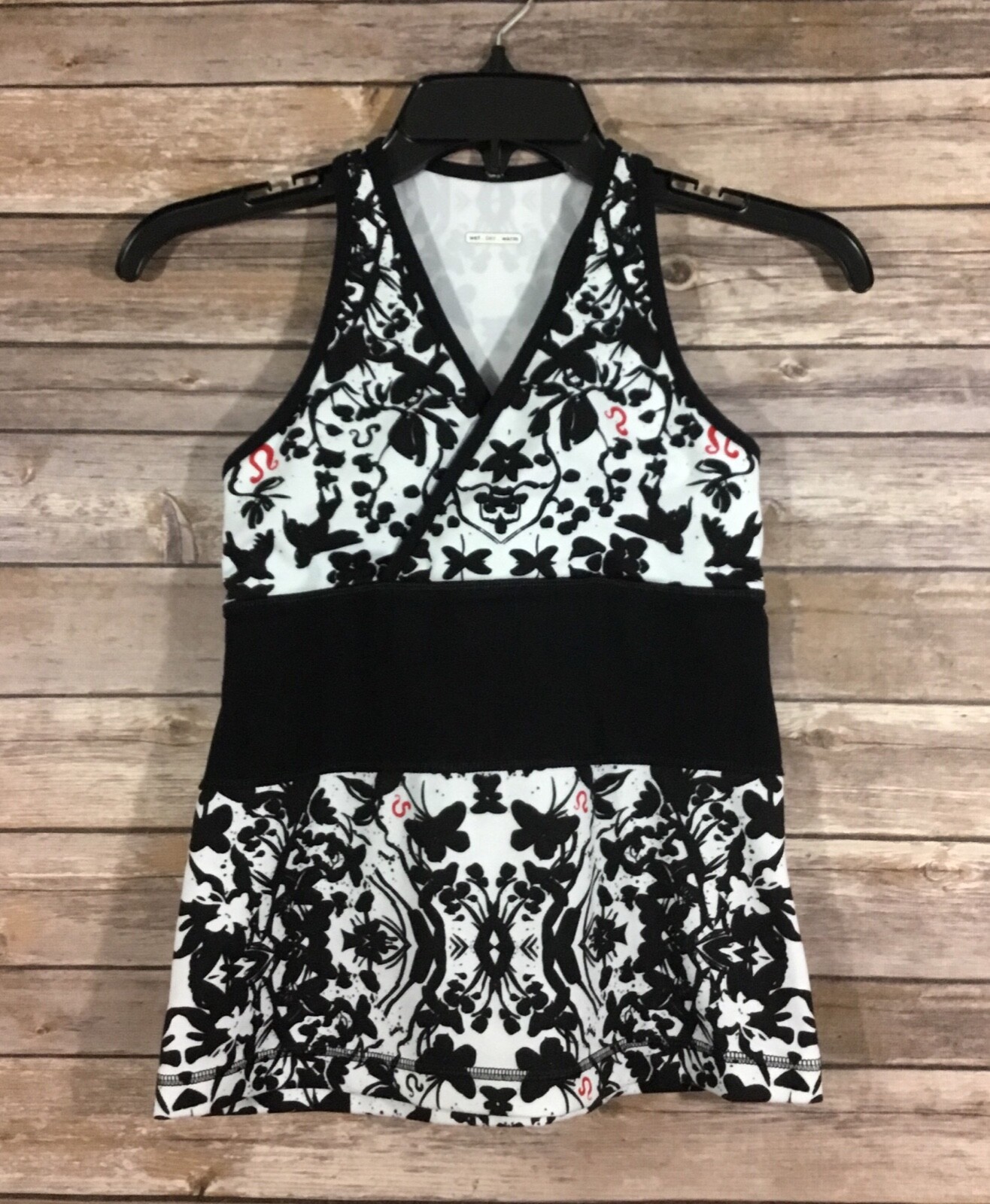 Lululemon Womens V Neck Faux Wrap Bra Tank Top 2 4 6 Black White Red Fitted B25