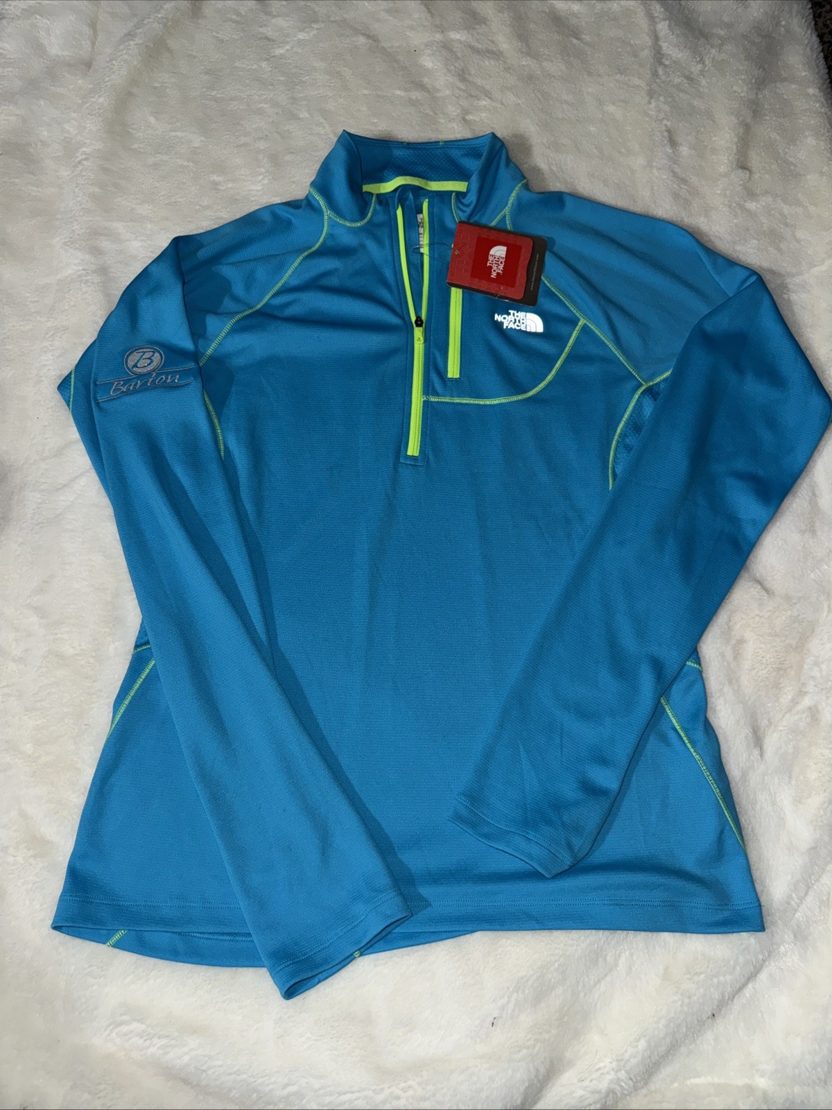 The North Face Women’s Blue FlashDry 1/4 Zip Pullover – Thumbholes – M