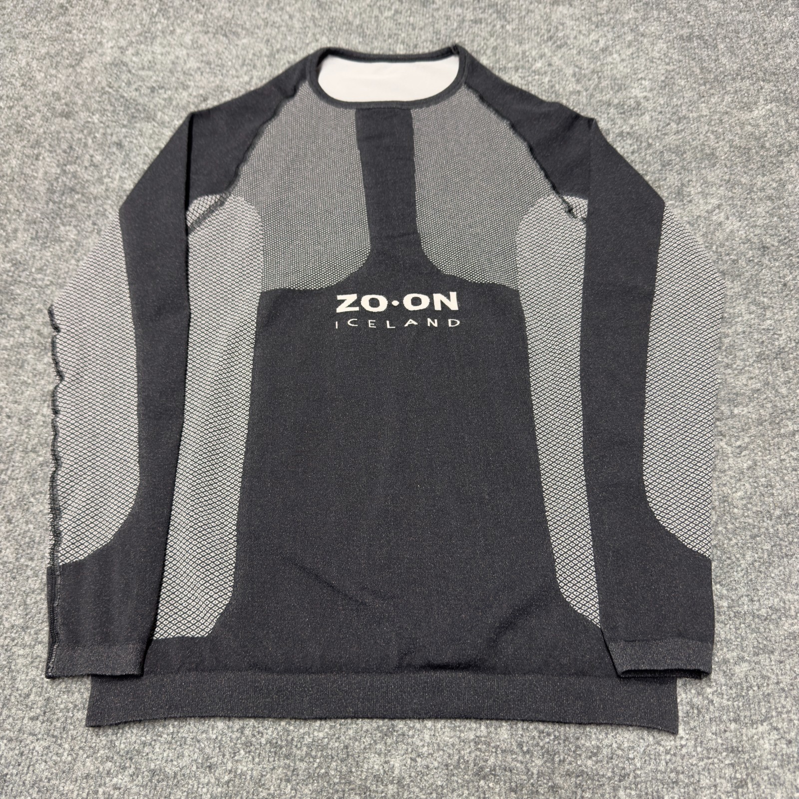 Zo On Iceland Base Layer Stretch Long Sleeve Womens Large Portugal Pullover
