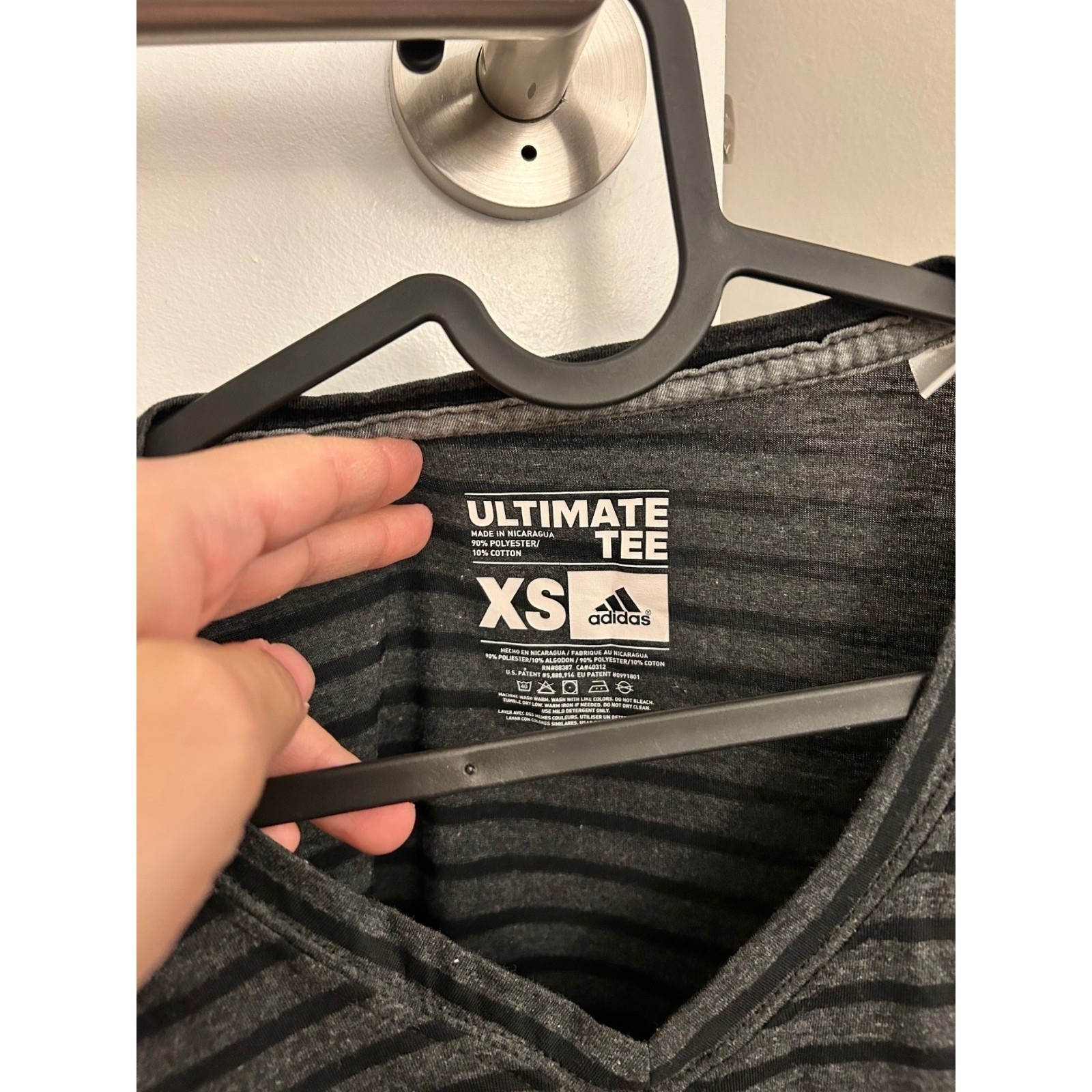 Adidas Ultimate Tee Womens XS Grey Black Striped V-Neck Short Sleeve Excellent