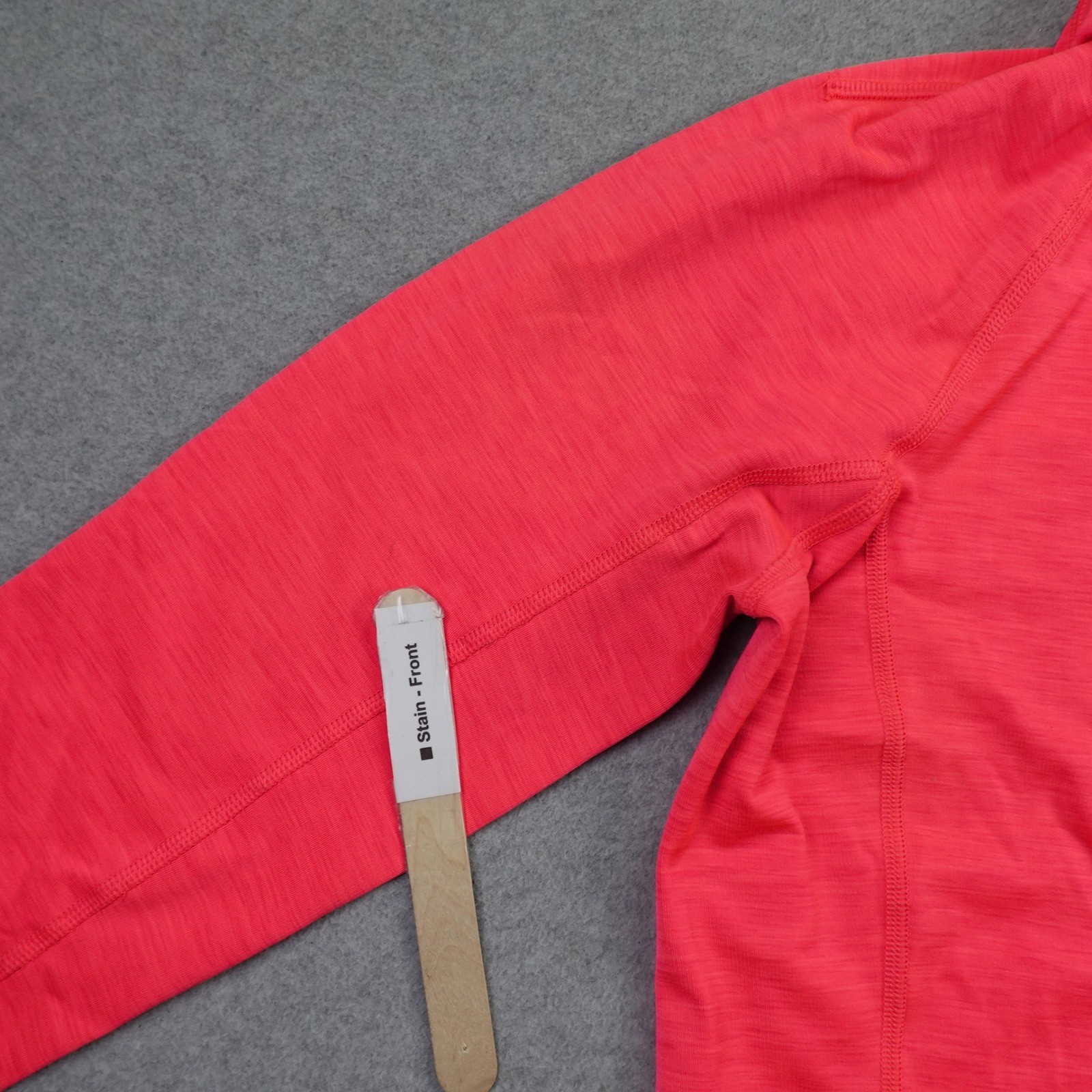 Under Armour Pullover Womens Medium Pink 1/4 Zip Athletic Thumbholes