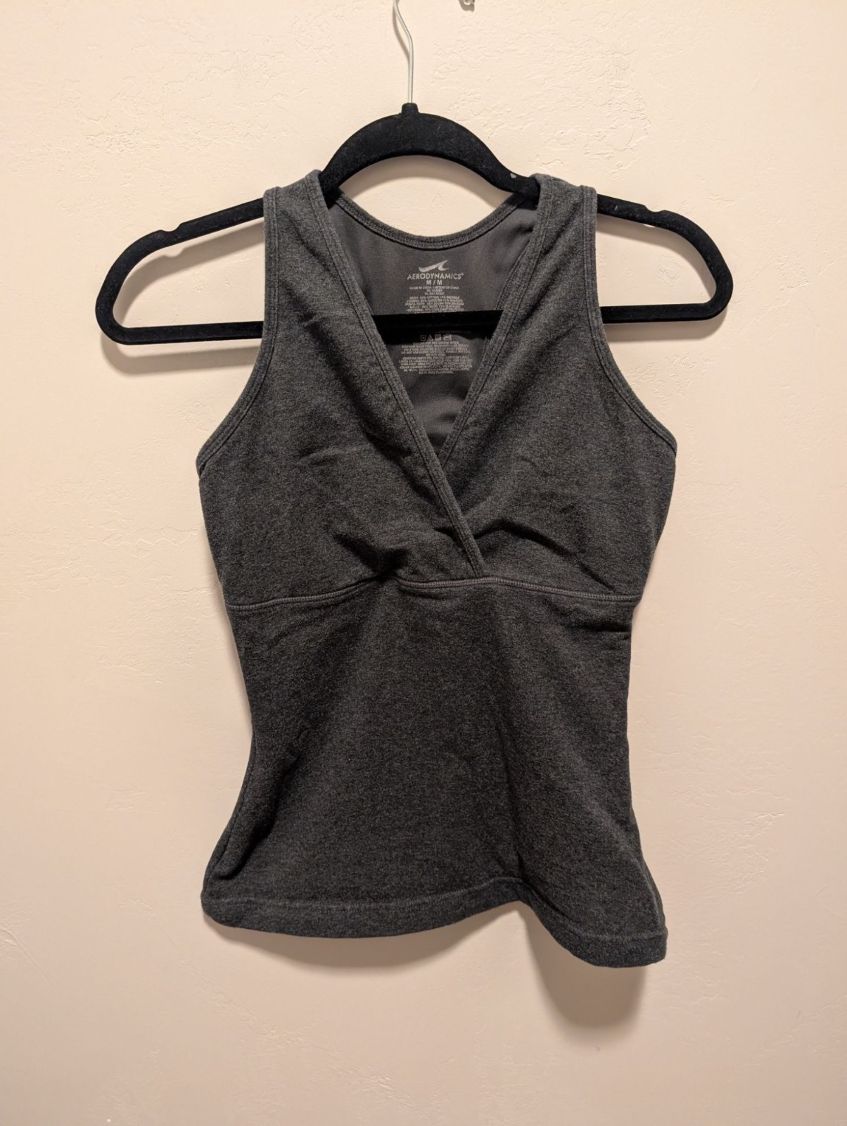 Aerodynamics Medium V-Neck Racer Back Tank Top