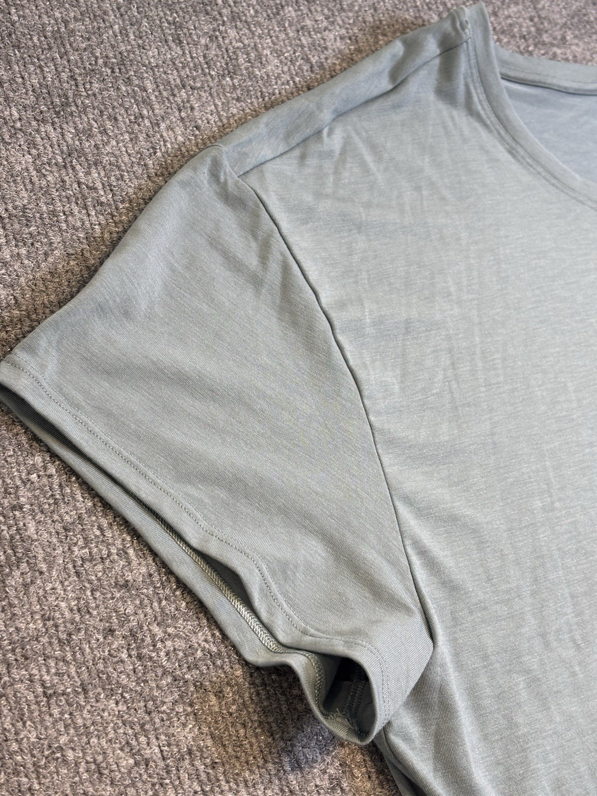 Athleta Move With Ease Tee Womens Plus 1X Green Relaxed Crew Breathable Stretch