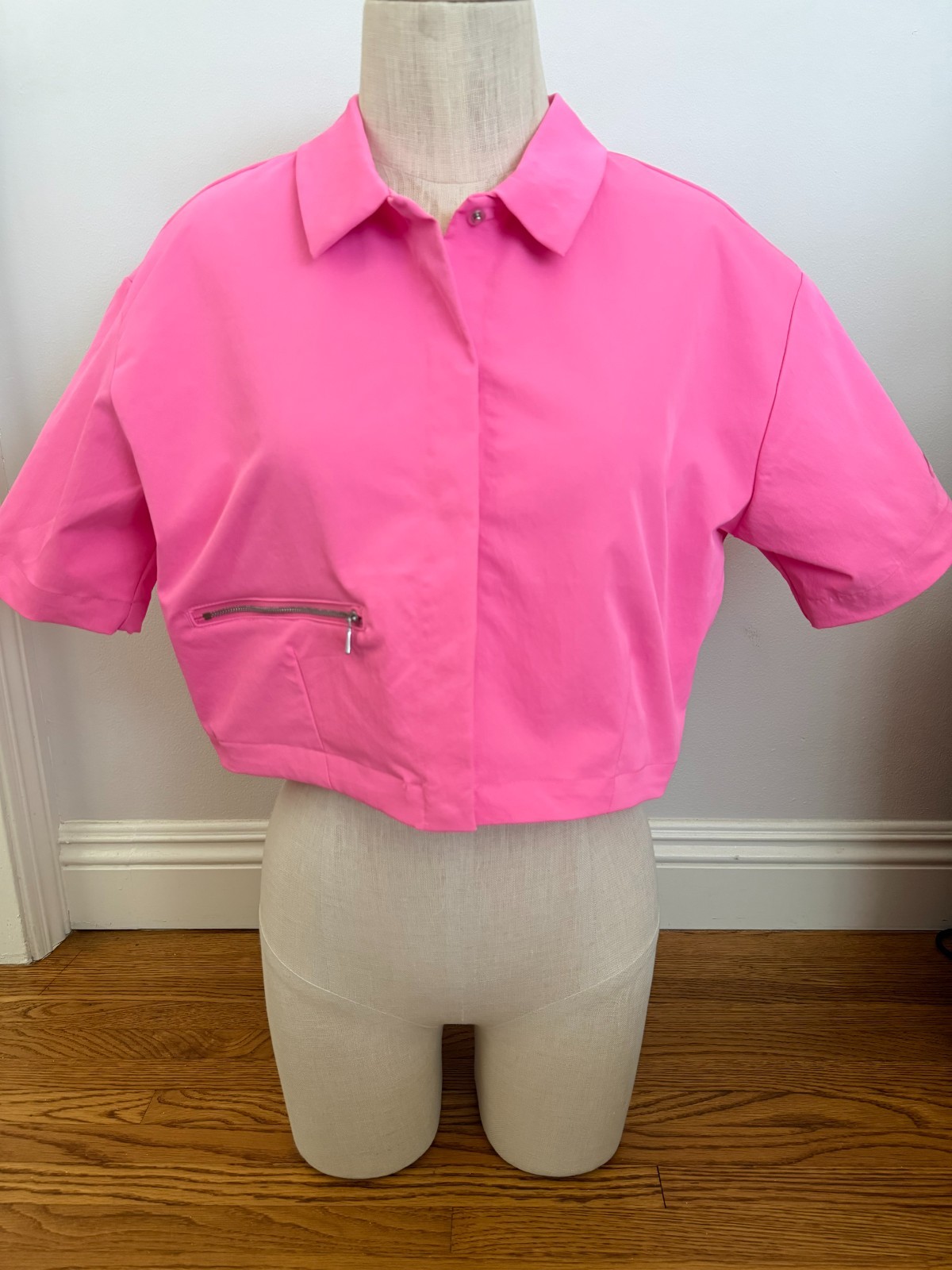Nike Womens Sportswear Dri-FIT Tech Pack Woven Cropped Top Pink Polo DV824 Small