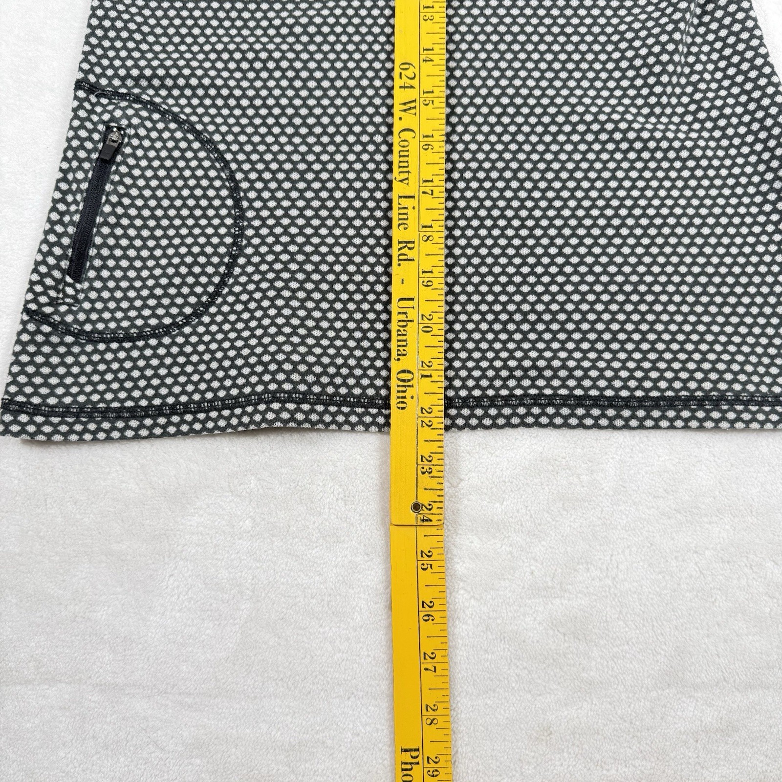 Eddie Bauer Pullover Womens Medium Geometric 1/4 Zip Performance Thumb Holes