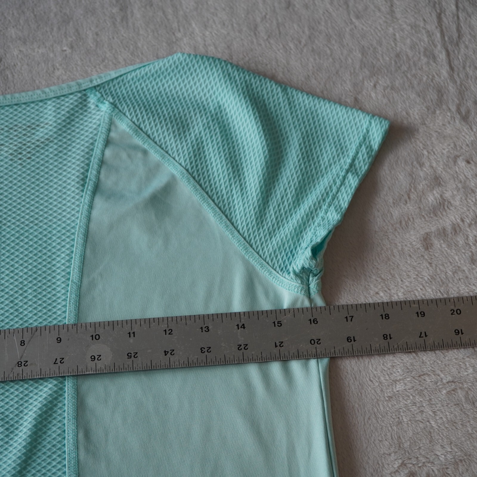 Marika Tek Dry-Wik Performance Tee Size Small Aqua Short Sleeve