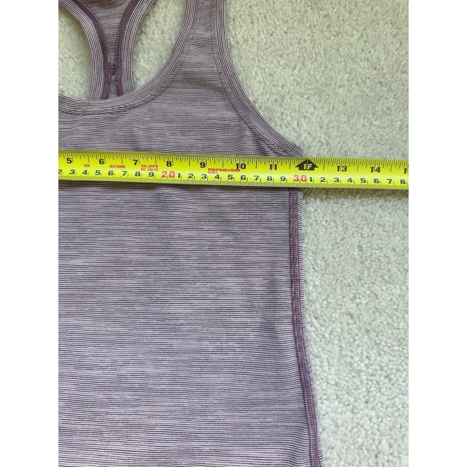 2PC- Lululemon Swiftly Wool 1/2 ZipBlack Cherry / White + Cool Racer Back Tank 2