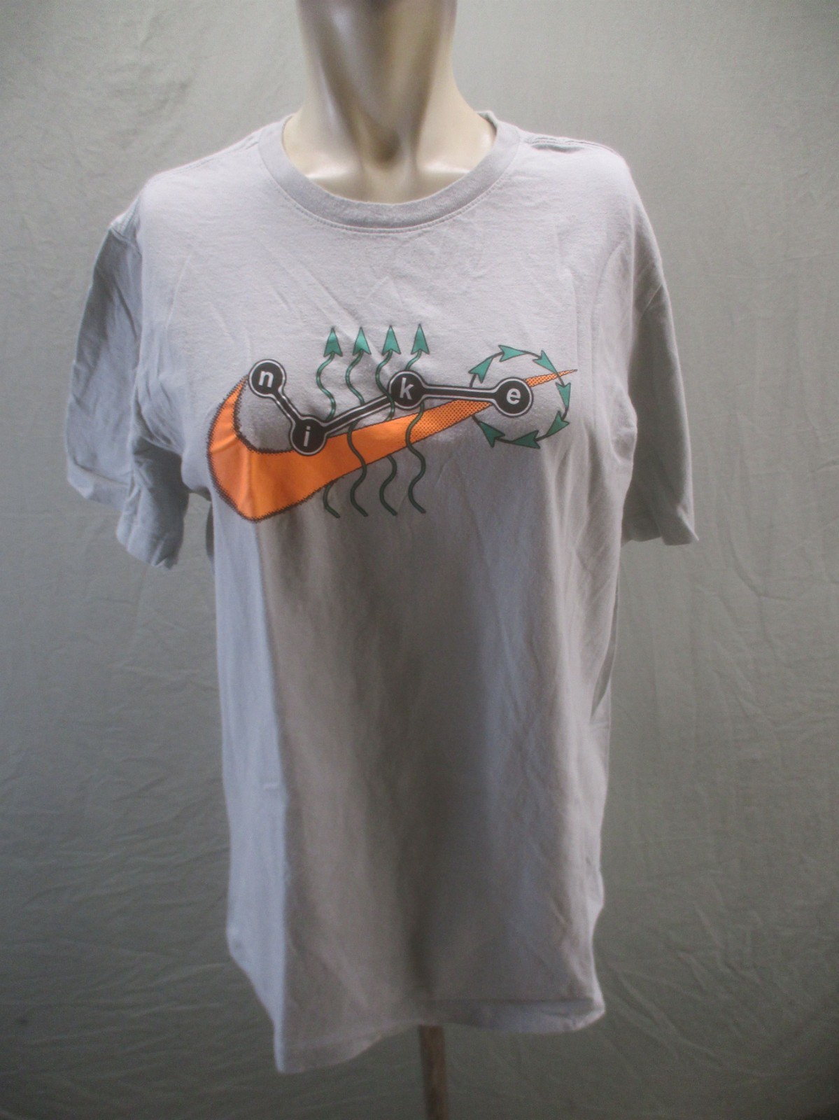 Nike Size M Womens Gray Print 100% Cotton Short Sleeve Activewear TShirt 391