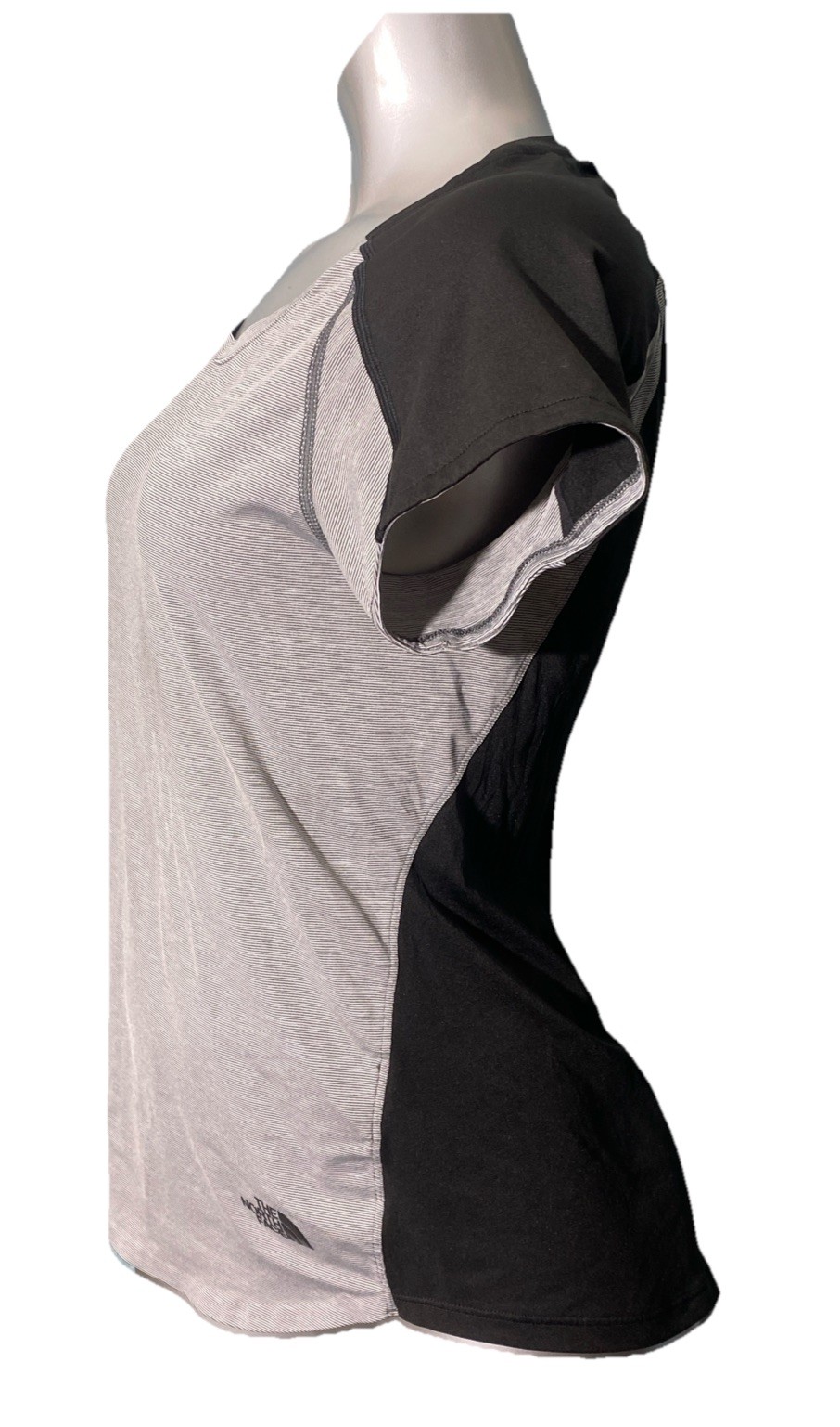 The North Face Mountain Athletic Flash Dry Hiking Shirt Short Gray Black Size S