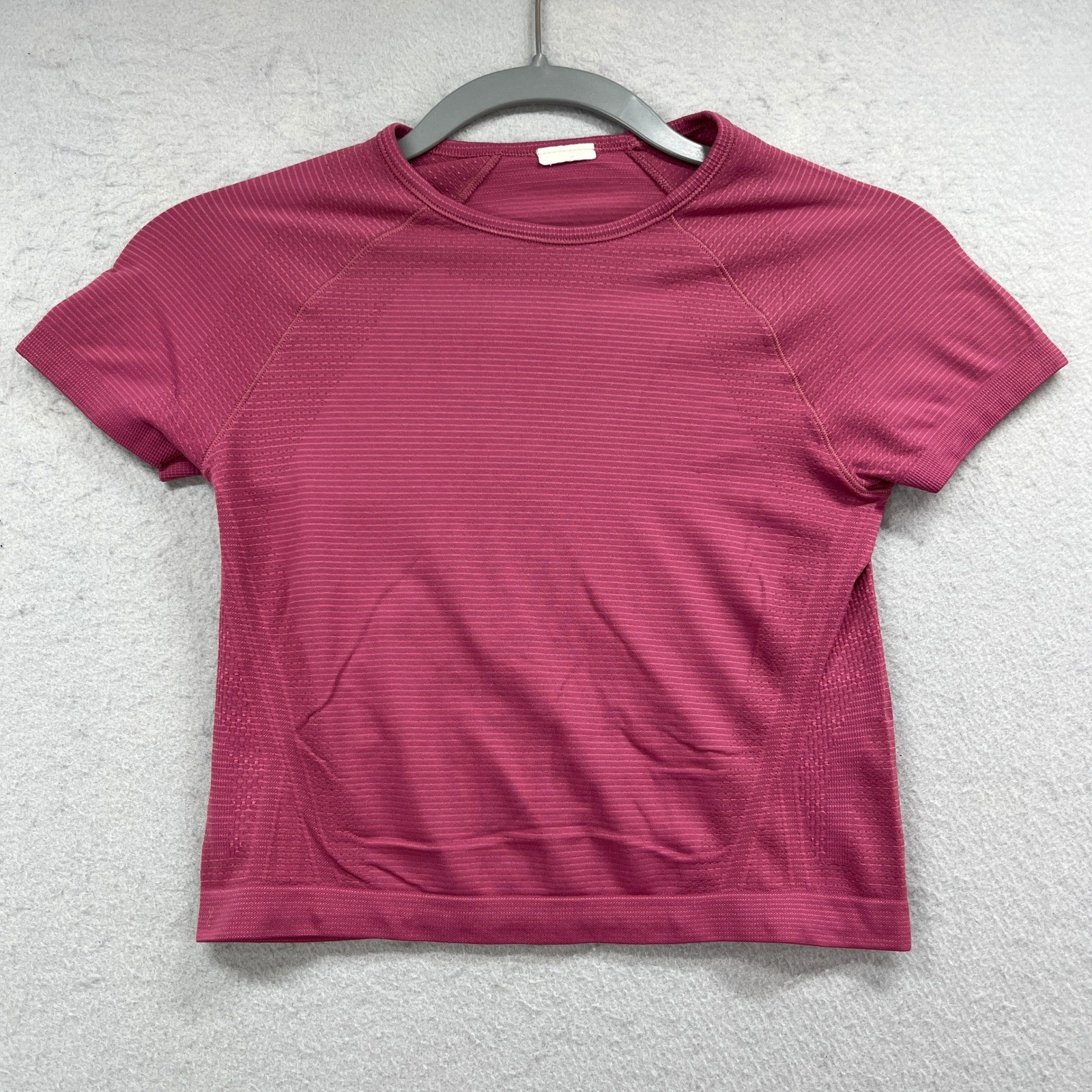 Athleta Athletic Top Womens XS* Burgundy Seamless Crop Workout Gym Yoga Tee