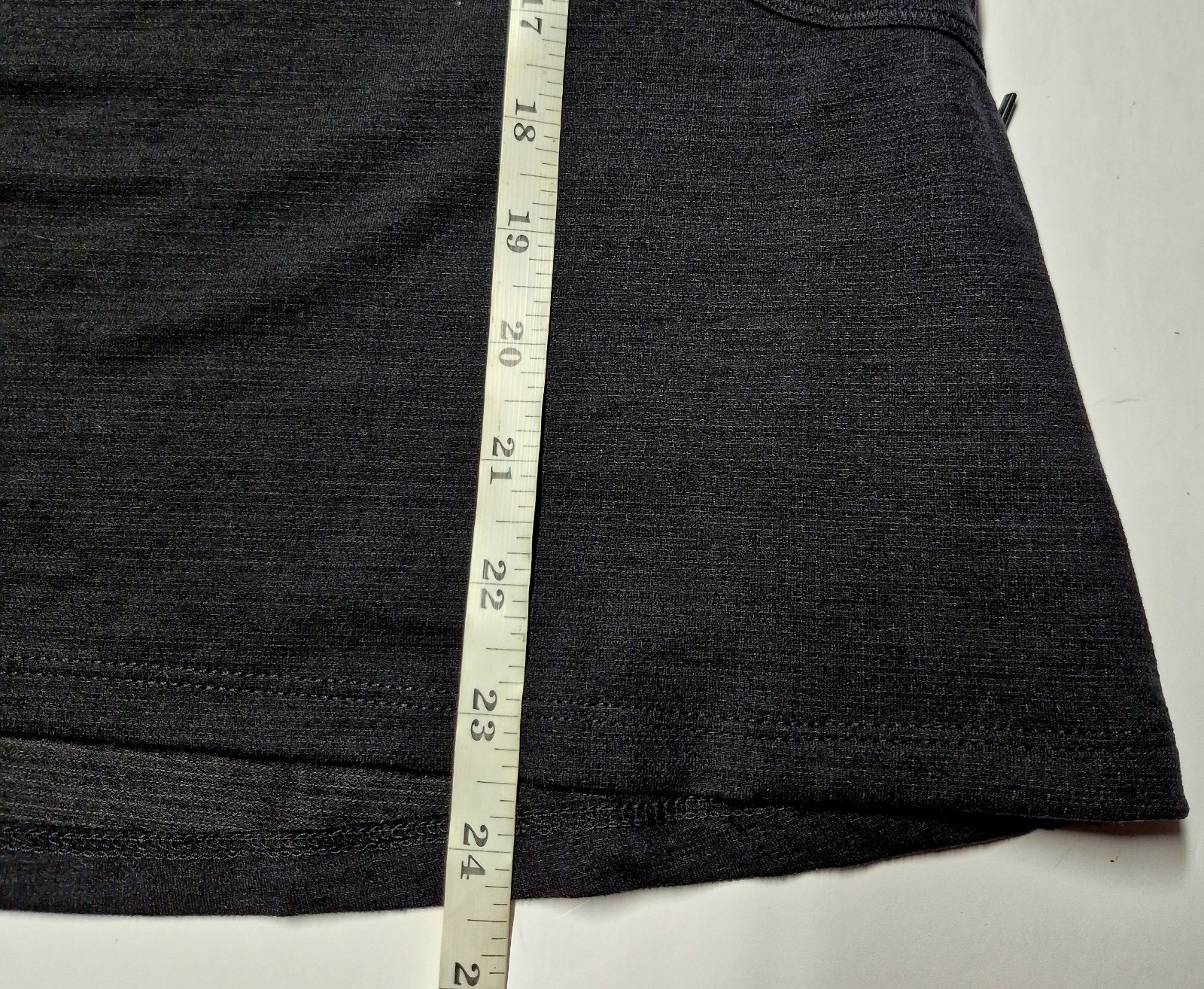 ​Spyder Active Womens Large Black Heather Short Sleeve Shirt Zipper Pocket NWT