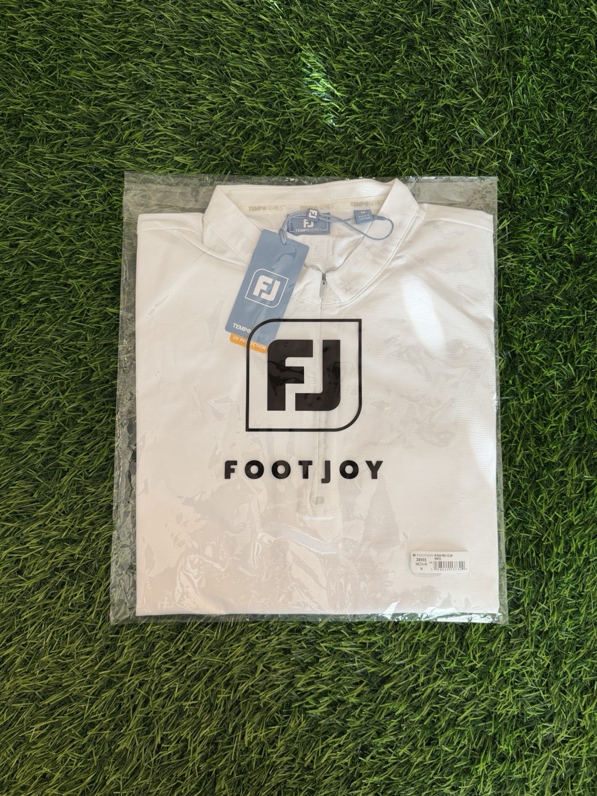 FootJoy WOMEN’S 1/2 Zip Sun Protection Pullover White Medium NWT CG-634
