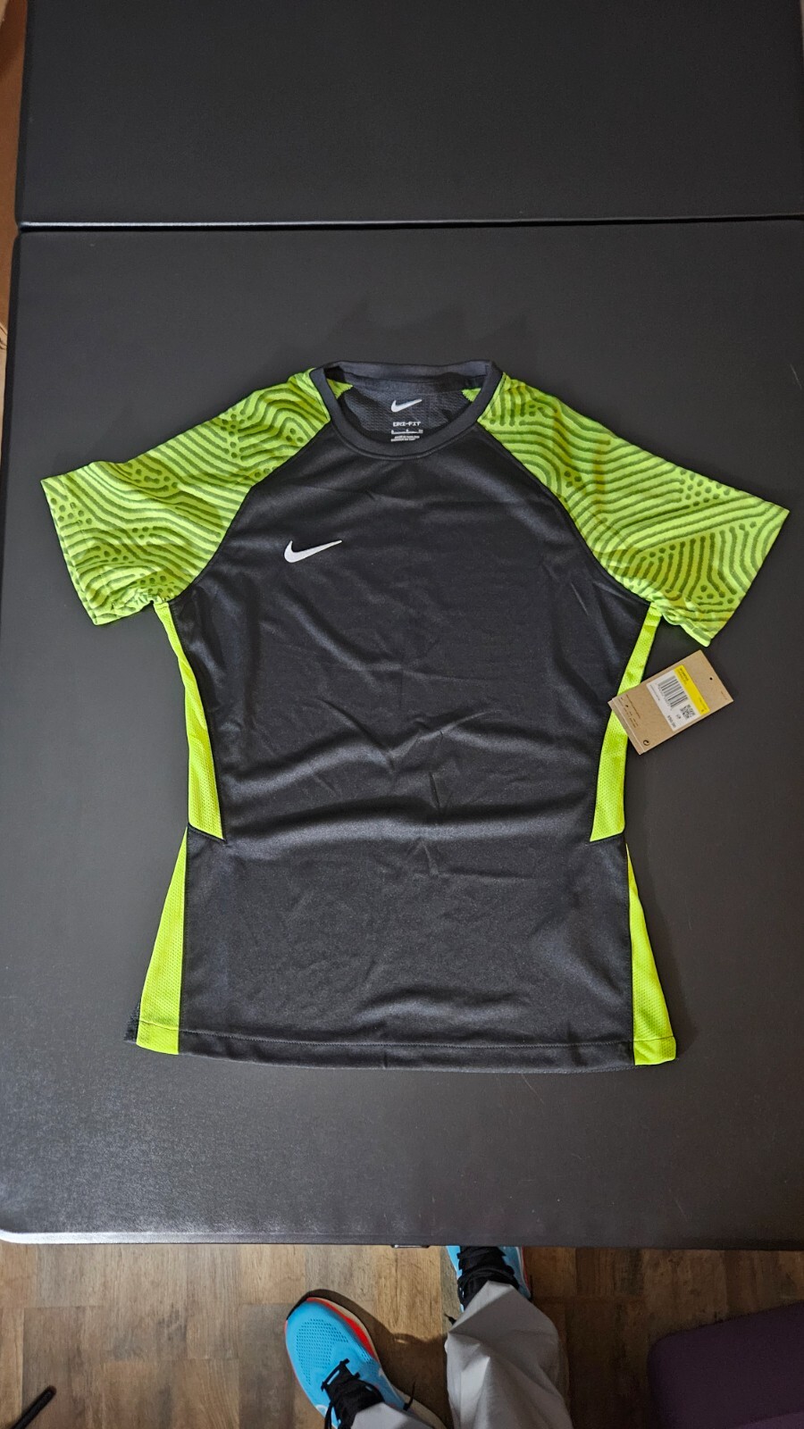 Nike Dri-Fit Strike 2 Soccer Jersey Womens S Black Yellow Short Sleeve