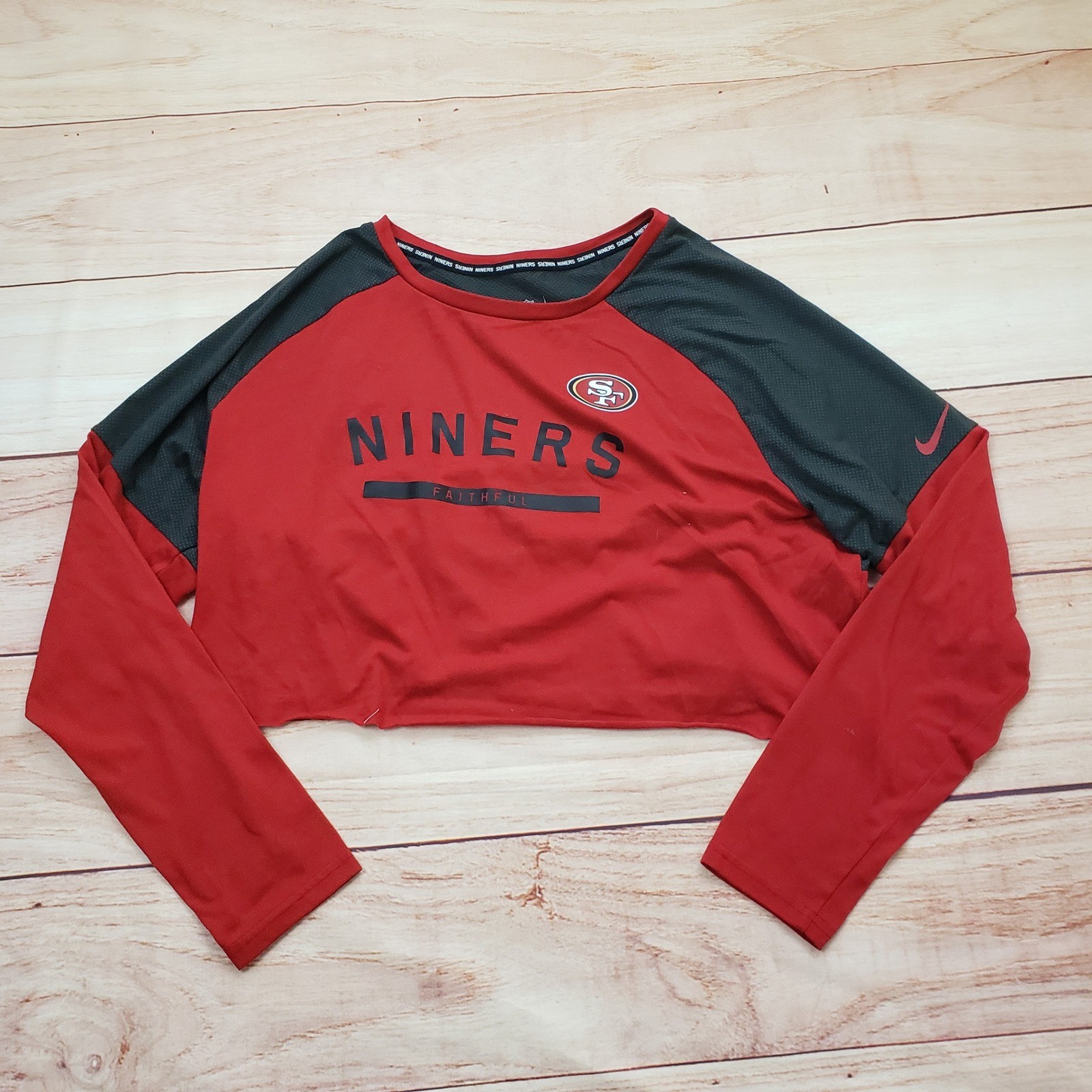 Nike NFL San Francisco 49ers Crop Top Womens XL Red Gray Dri-FIT Long Sleeve