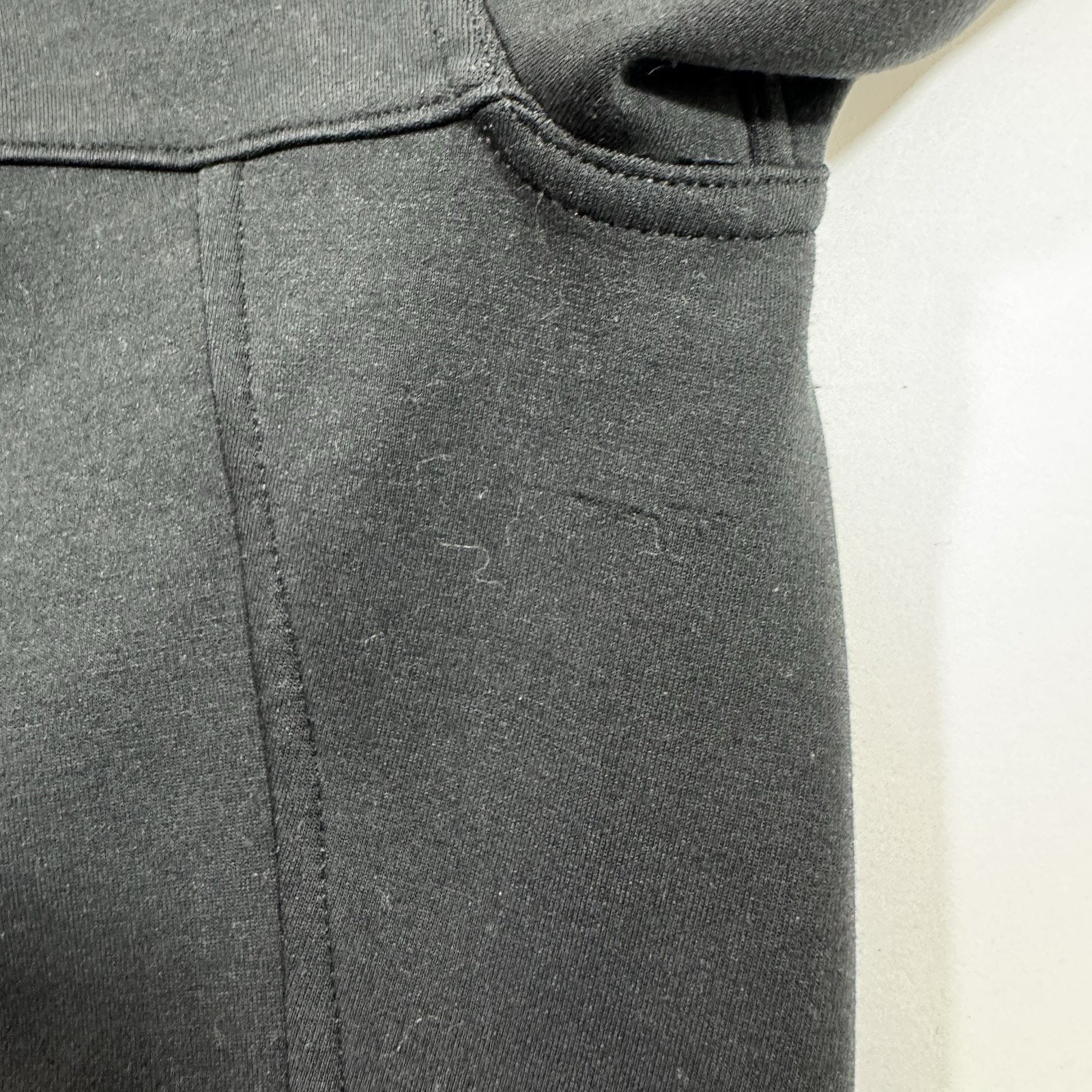 Lululemon Modal Blend Turtleneck Tunic Black Size 10 Pullover Athleisure