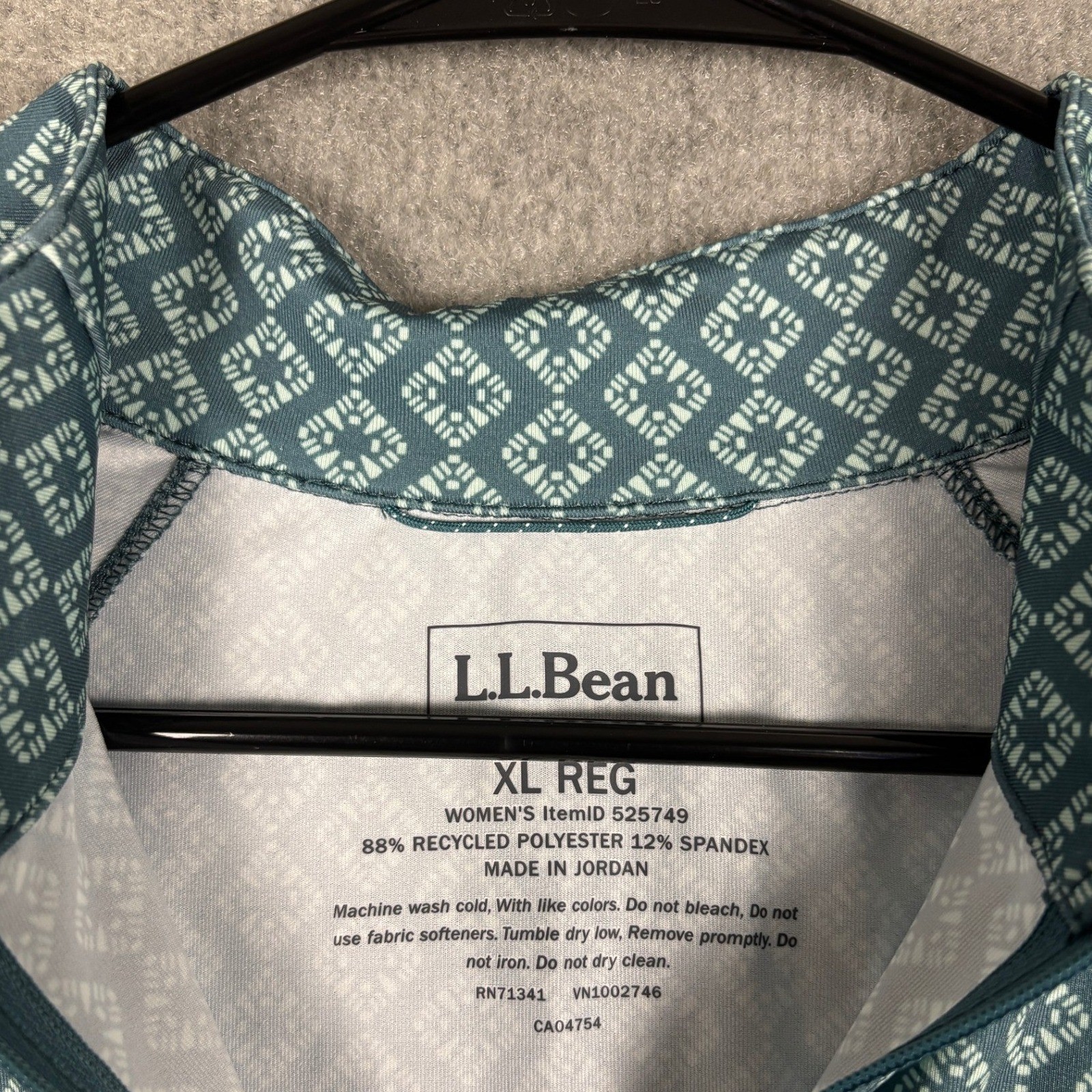 L.L.Bean 1/4 Zip Active Pullover Geometric Diamond Print XL Teal