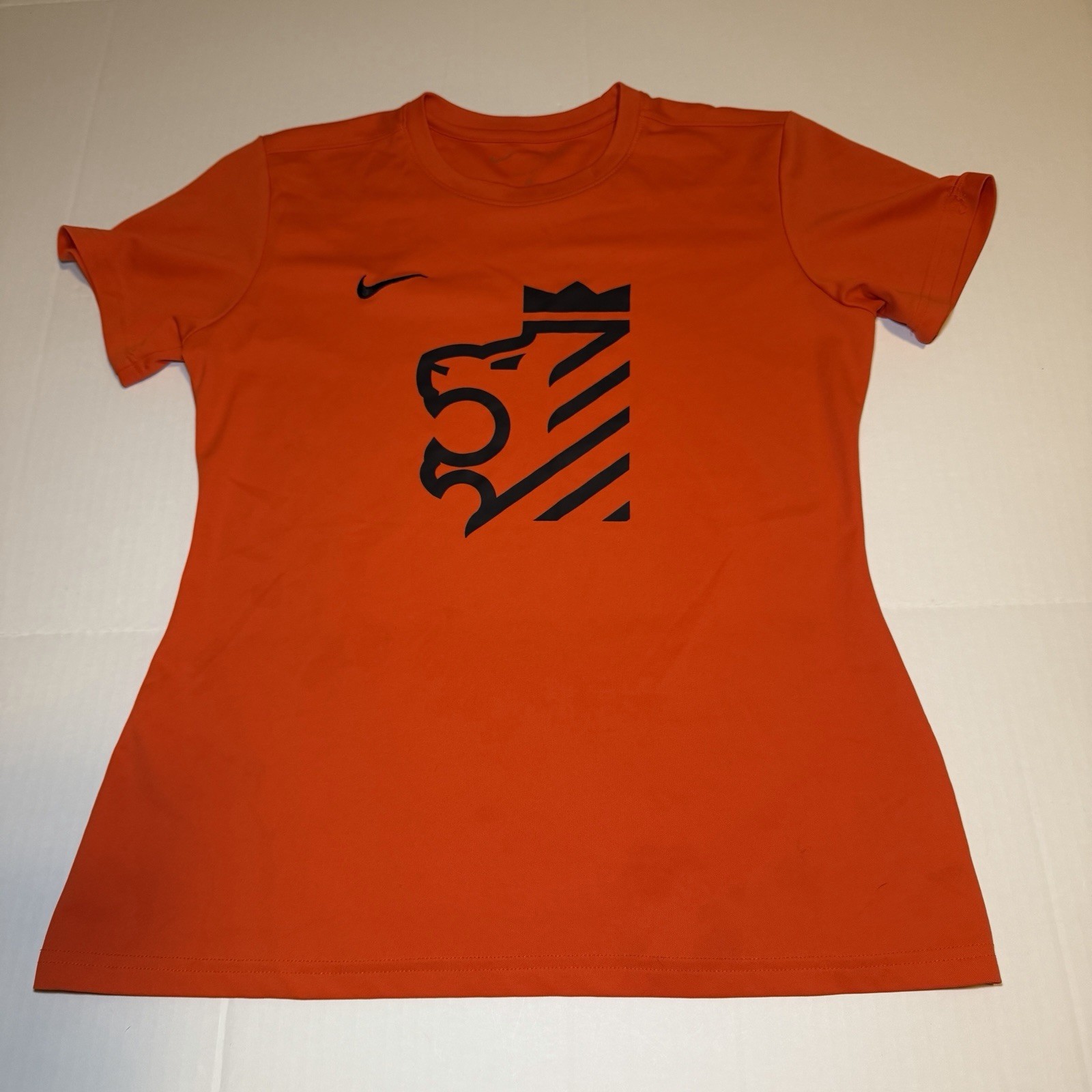 women’s orange FC Cincinnati Nike Dri-FIT athletic t-shirt sz M