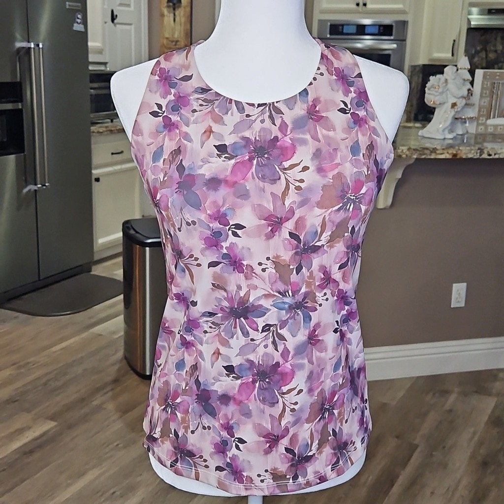 LINC Active Floral Sleeveless workout Top Purple and Pink Size Large
