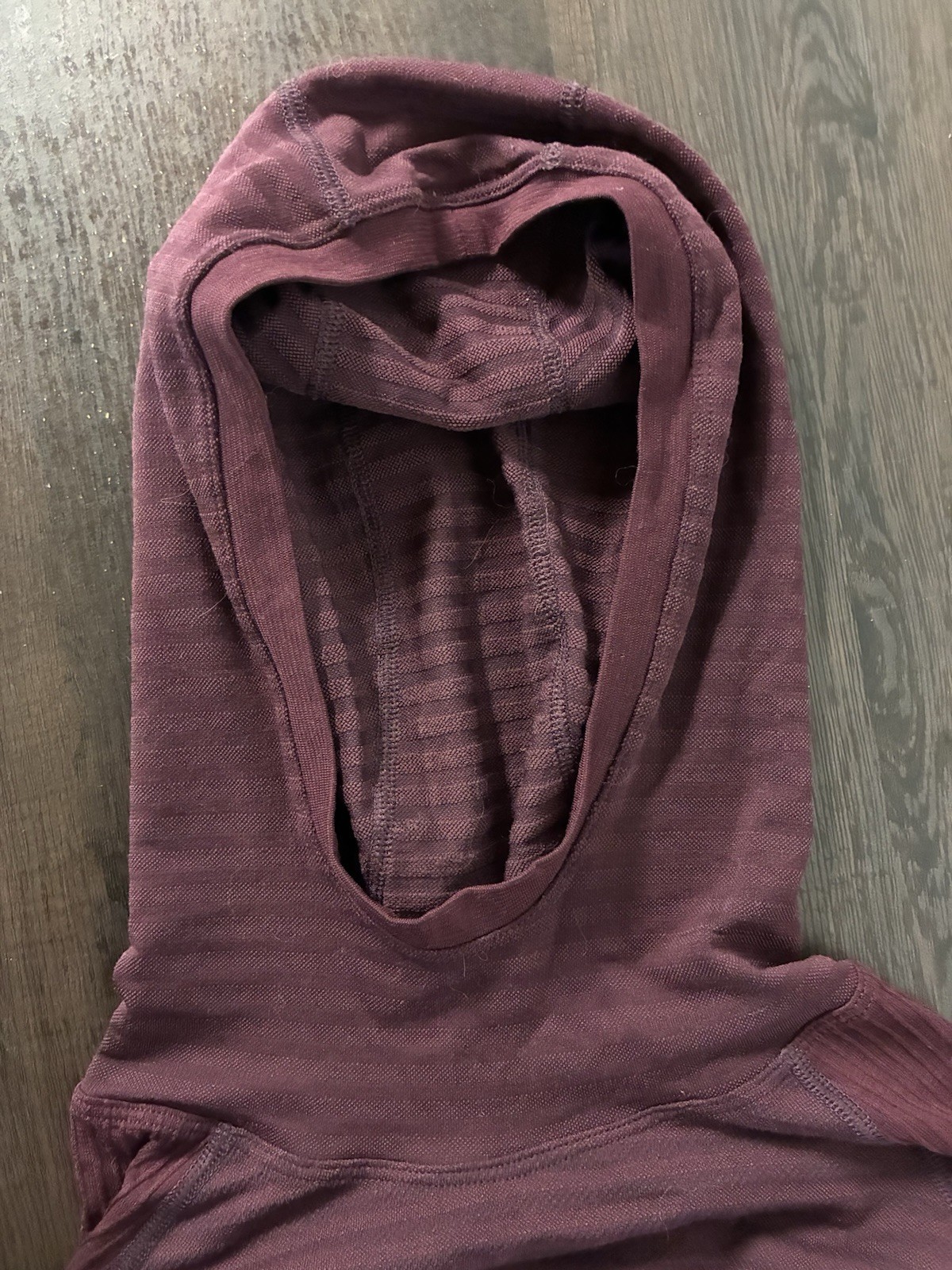 Lululemon Hooded Pullover Top XS (estimated) Burgundy Long Sleeve Activewear