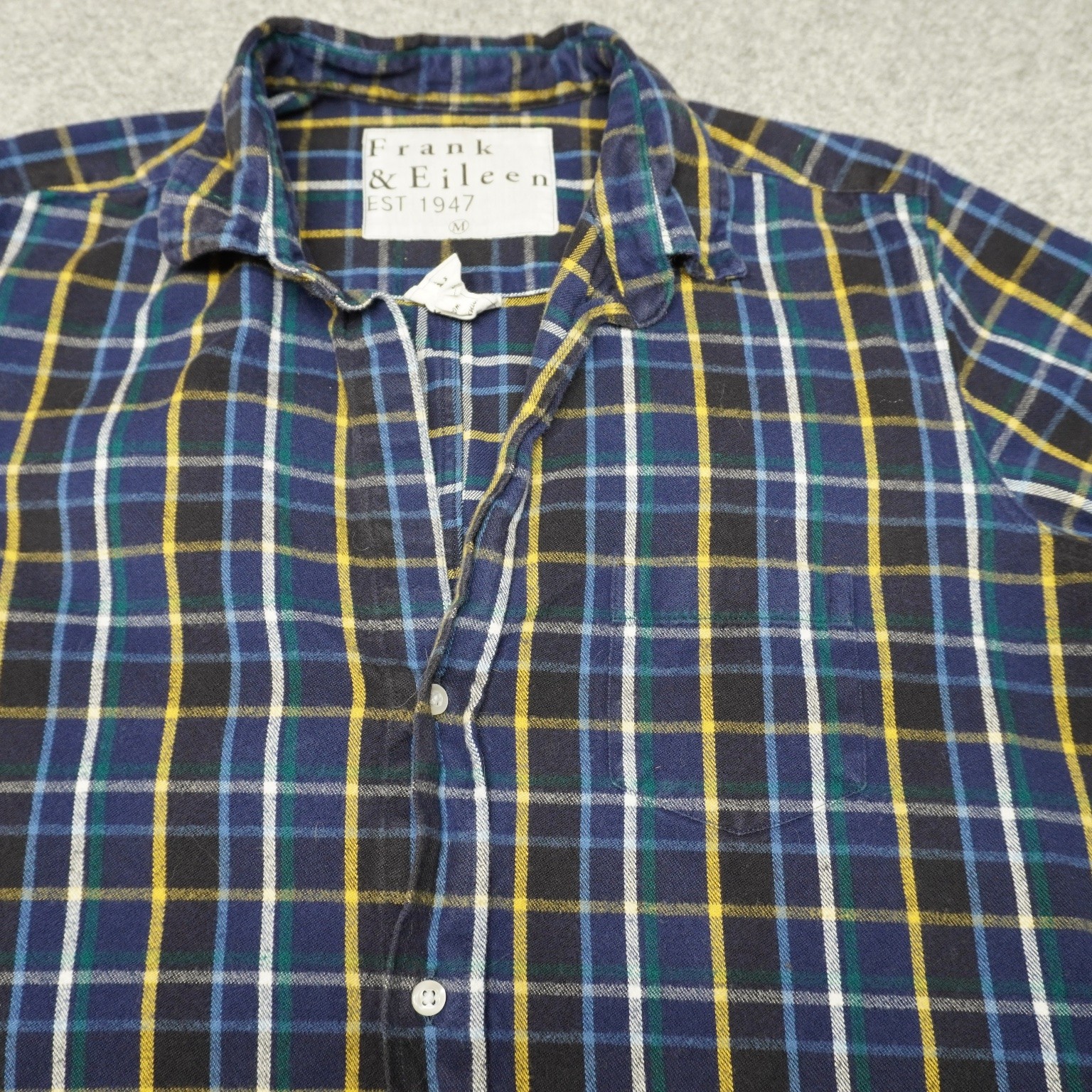 Frank & Eileen Women’s Flannel Button Up Shirt Plaid M 100% Cotton Barry