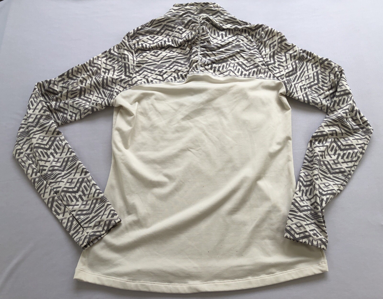 WOMENS MARIKA TEK DRY WIK PERFORMANCE WEAR LONG SLEEVE PULLOVER SZ M