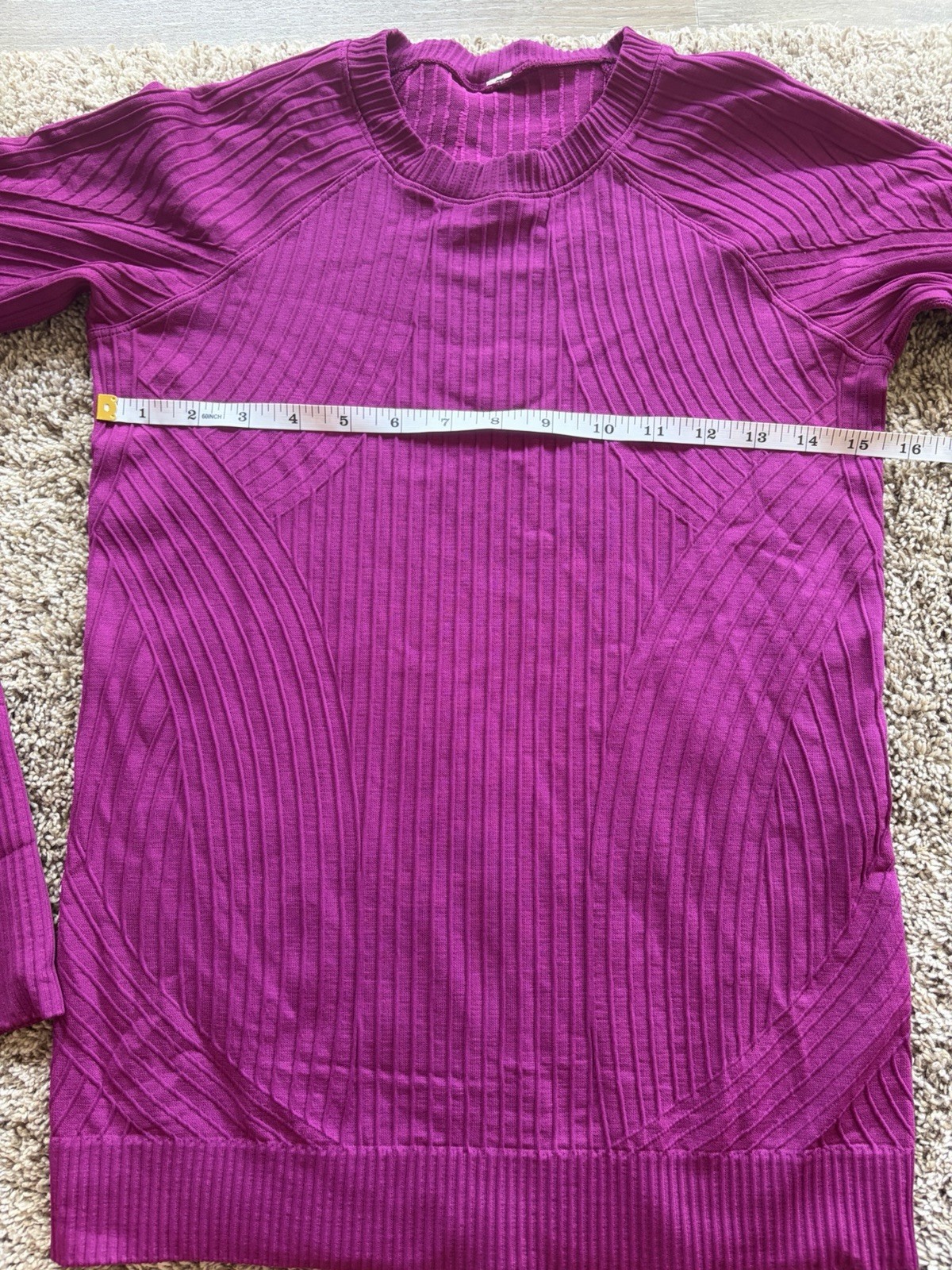 lululemon Swiftly Tech Purple Crew Neck Long Sleeve Knit Stretch Top Size 6