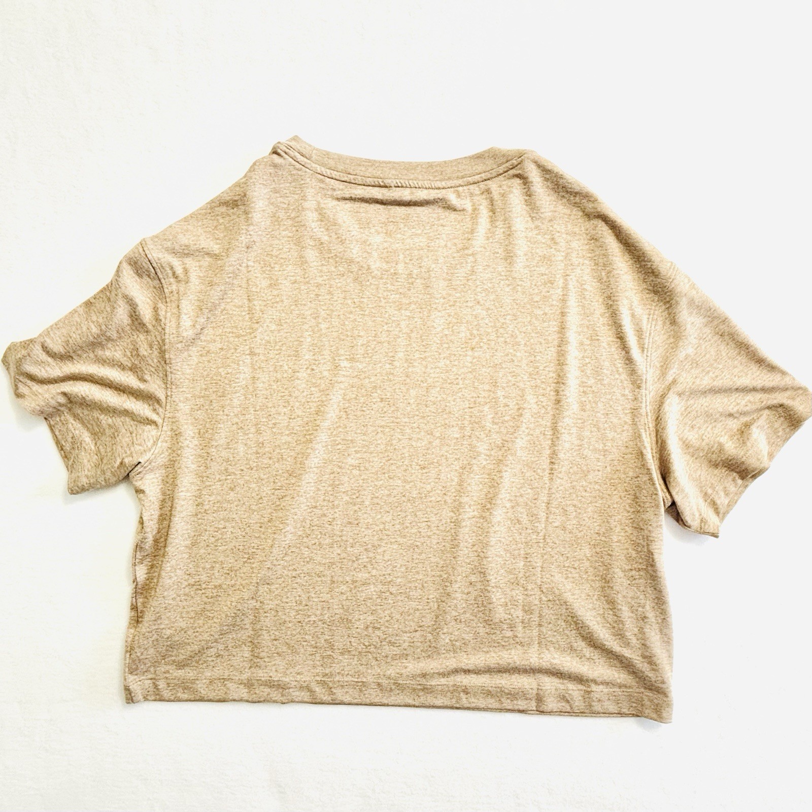 Travis Mathew Peloton ALWAYS FOREVER TEE Crop Top Tan Heather Burro Womens Large