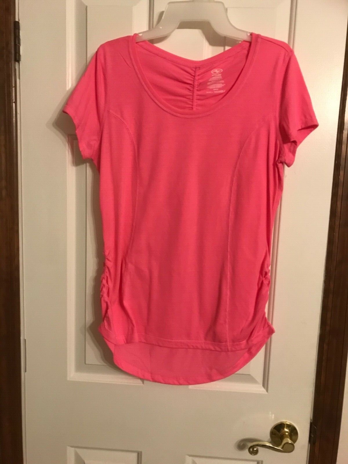 2 – Athletic women’s aw stirred tee supercharge pink