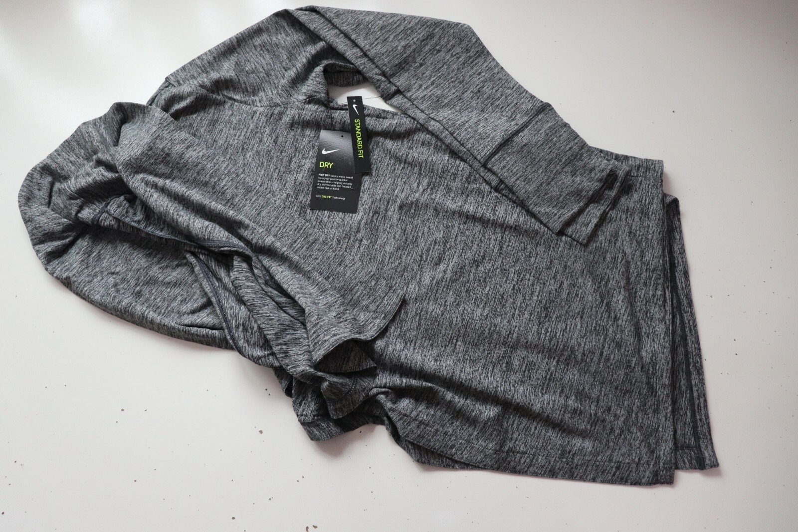 NIKE YOGA DRI FIT WRAP COVER UP LONG SLEEVE TOP – GREY CD3210-010 – WOMEN S