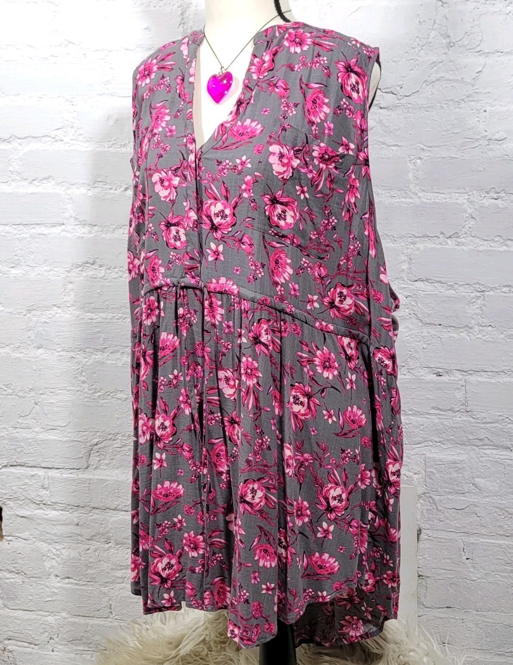 Torrid Tunic Women 5X Gray Slub Floral Tie Waist Babydoll Flowy Top