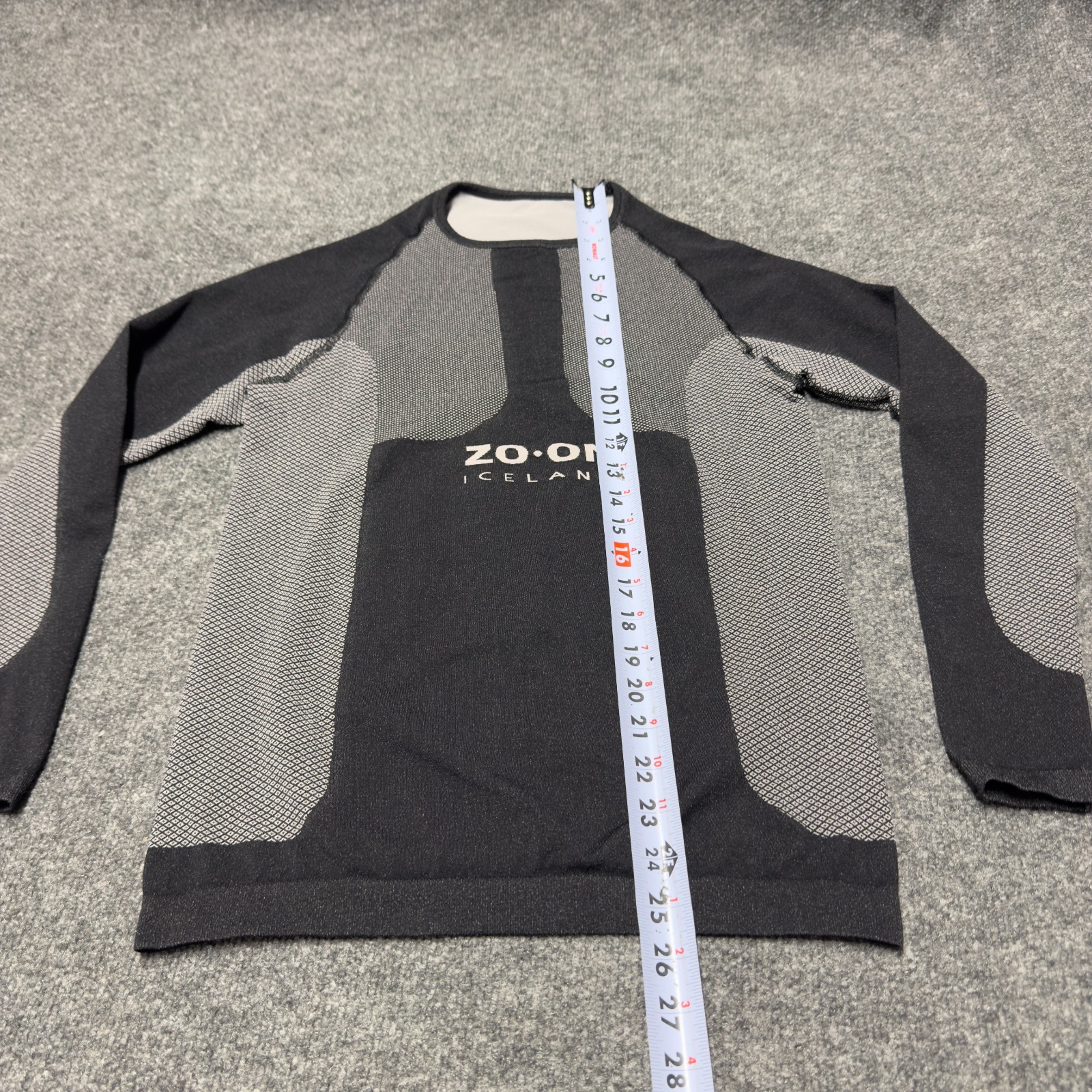 Zo On Iceland Base Layer Stretch Long Sleeve Womens Large Portugal Pullover