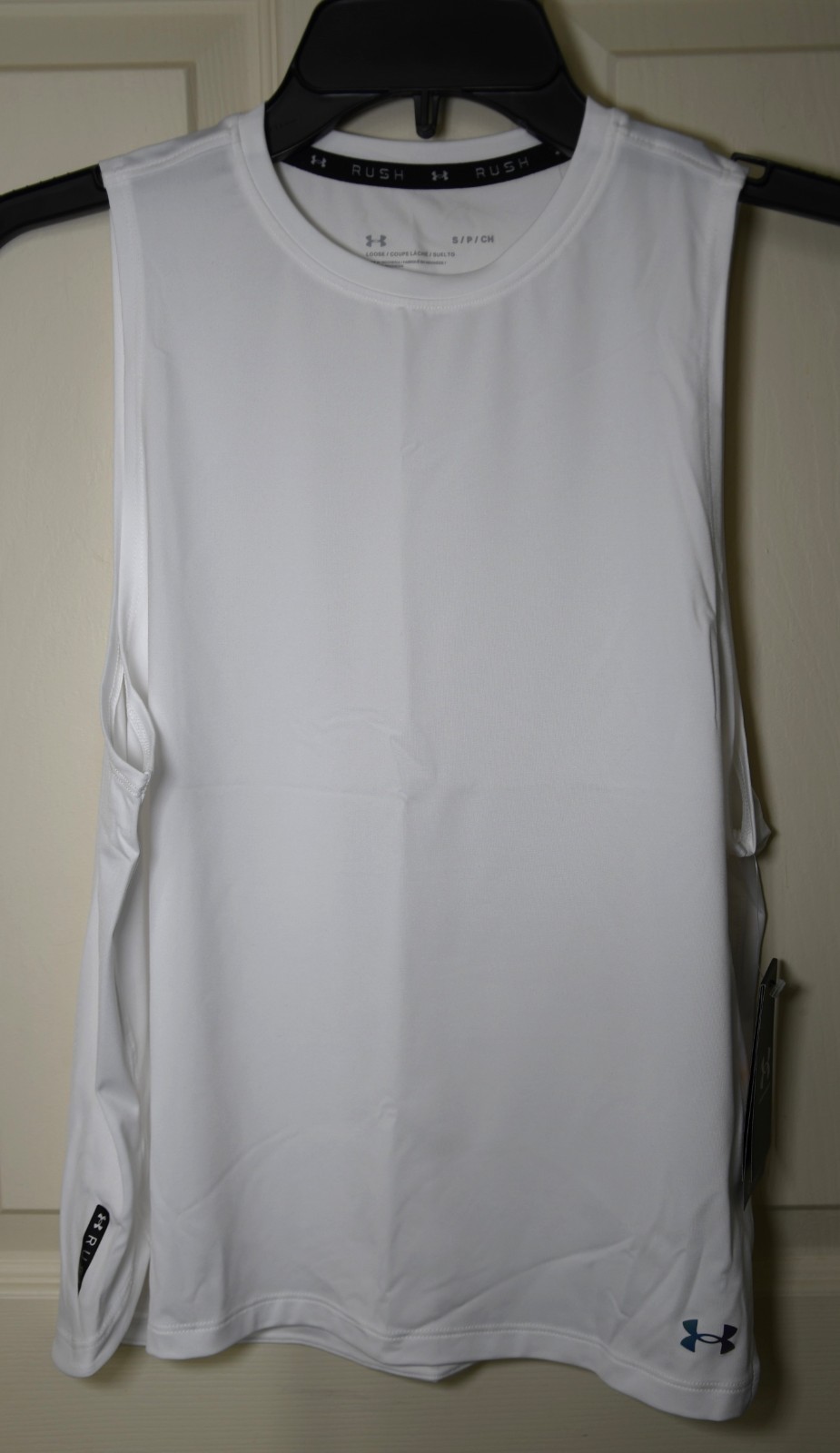 NWT Under Armour RUSH Women’s Small White Tank Top 1368177 Activewear