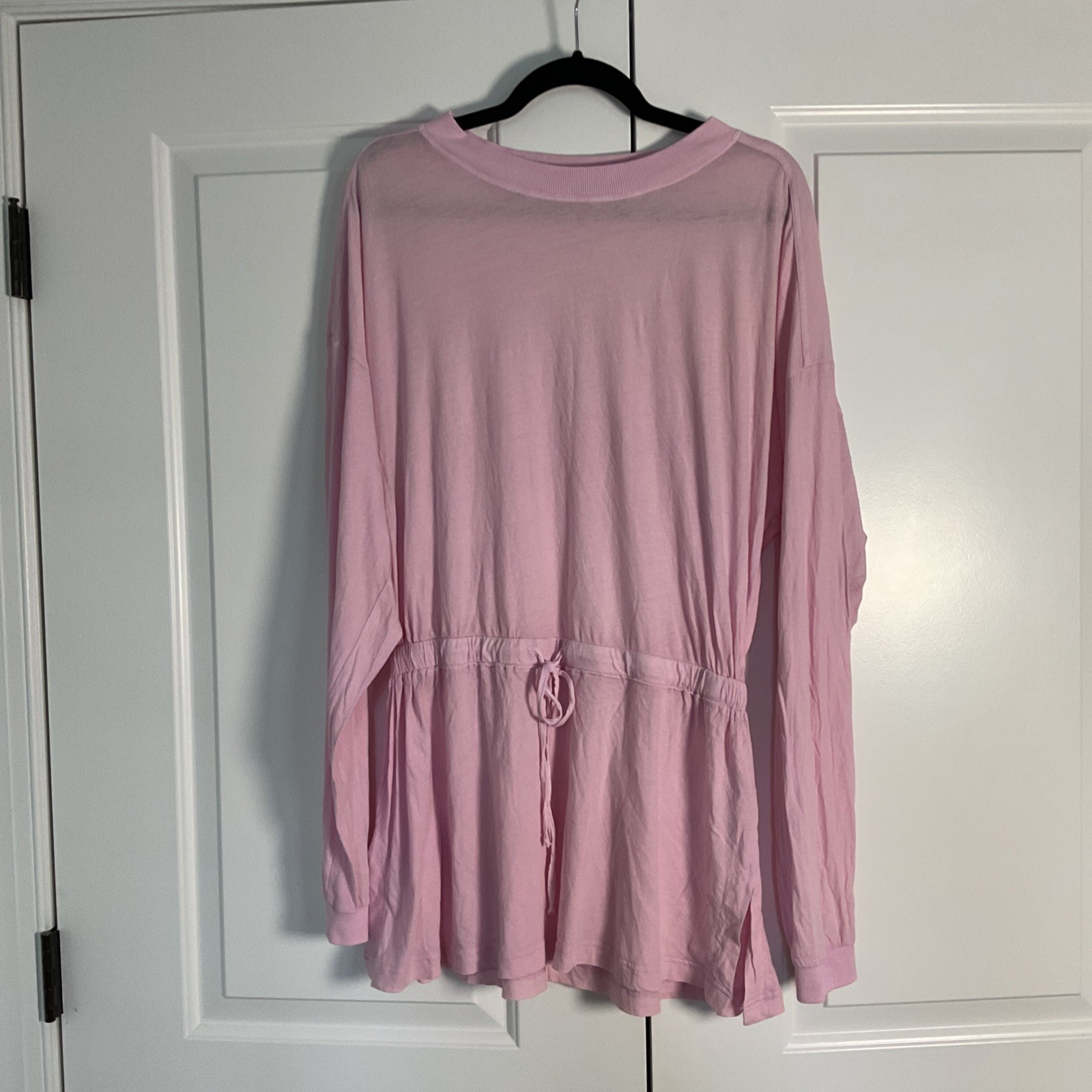 Free People Movement Right on Layer Tee Pink Sz Small NWOT 0393
